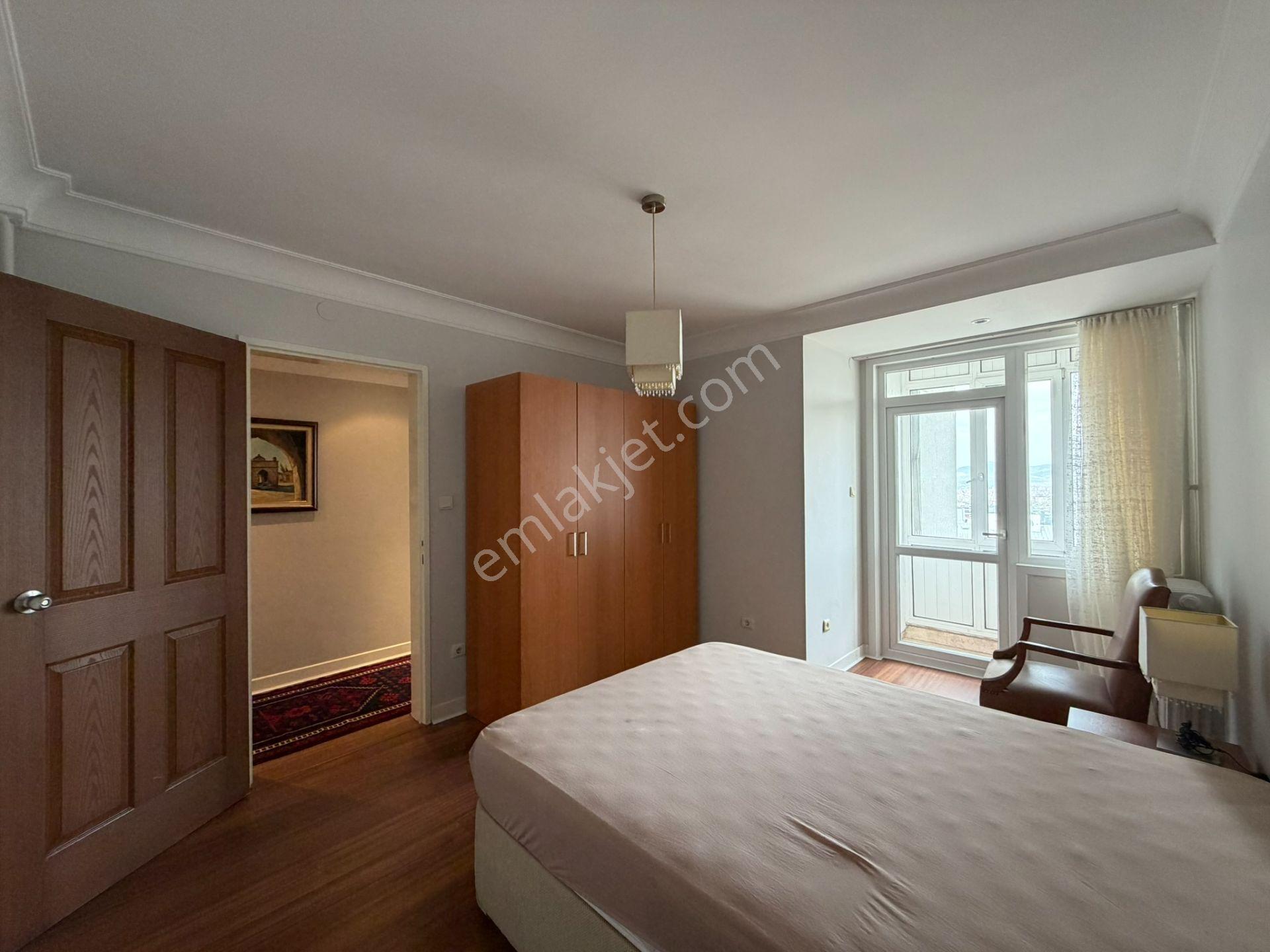 Koray 2 Sitesinde Eşyalı 3+1 Kiralık Daire - Görsel 23