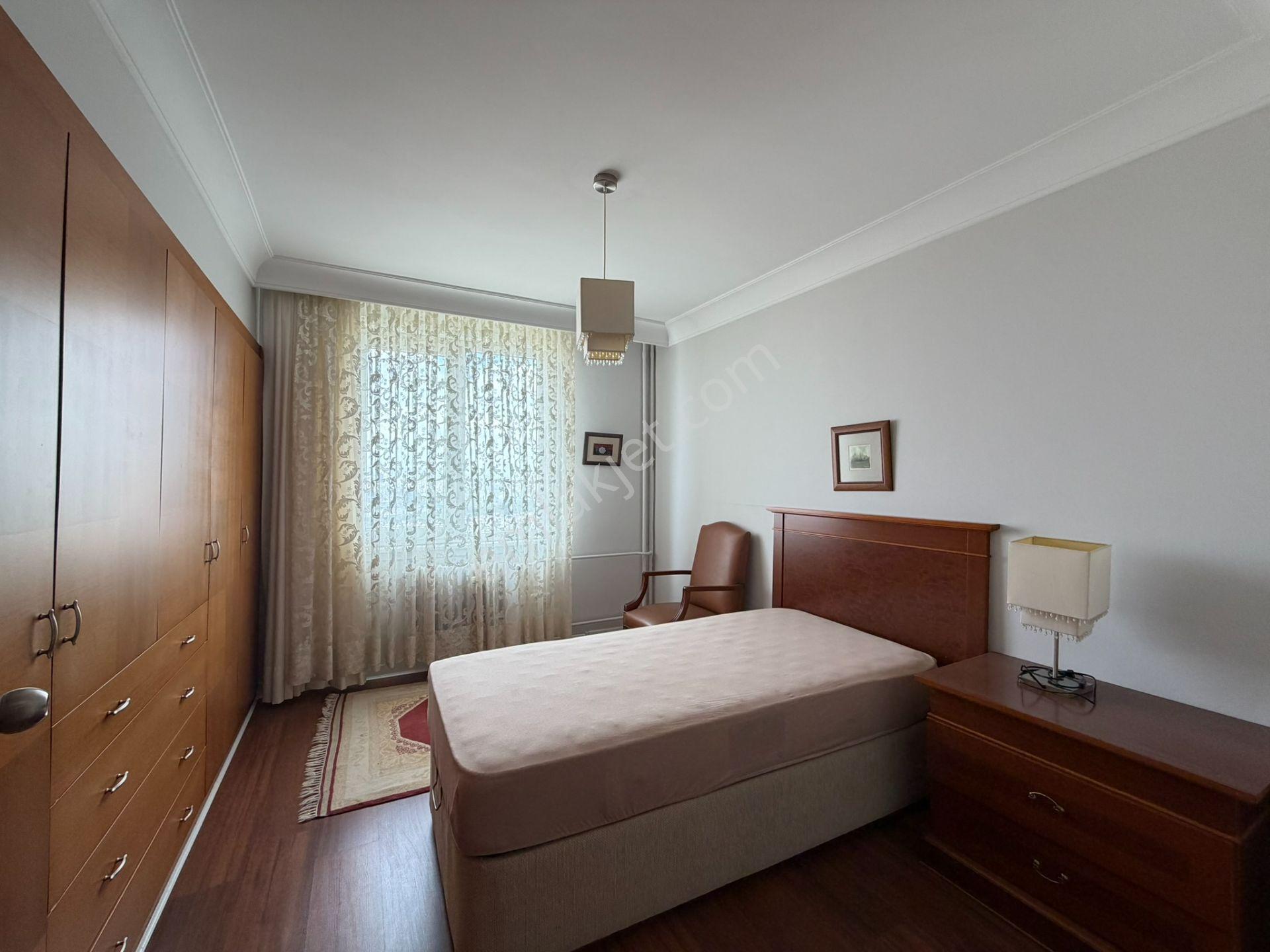 Koray 2 Sitesinde Eşyalı 3+1 Kiralık Daire - Görsel 21
