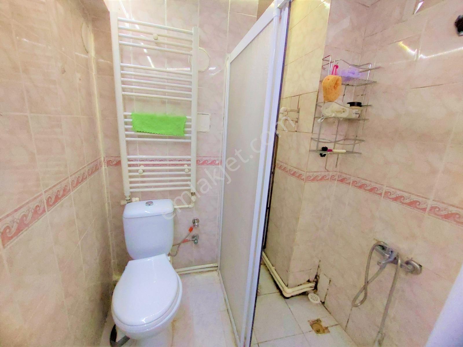 El/ya Kasaplar Çardaklı 4+1 Eşyalı Teraslı Geniş Kiralık Daire - Görsel 27