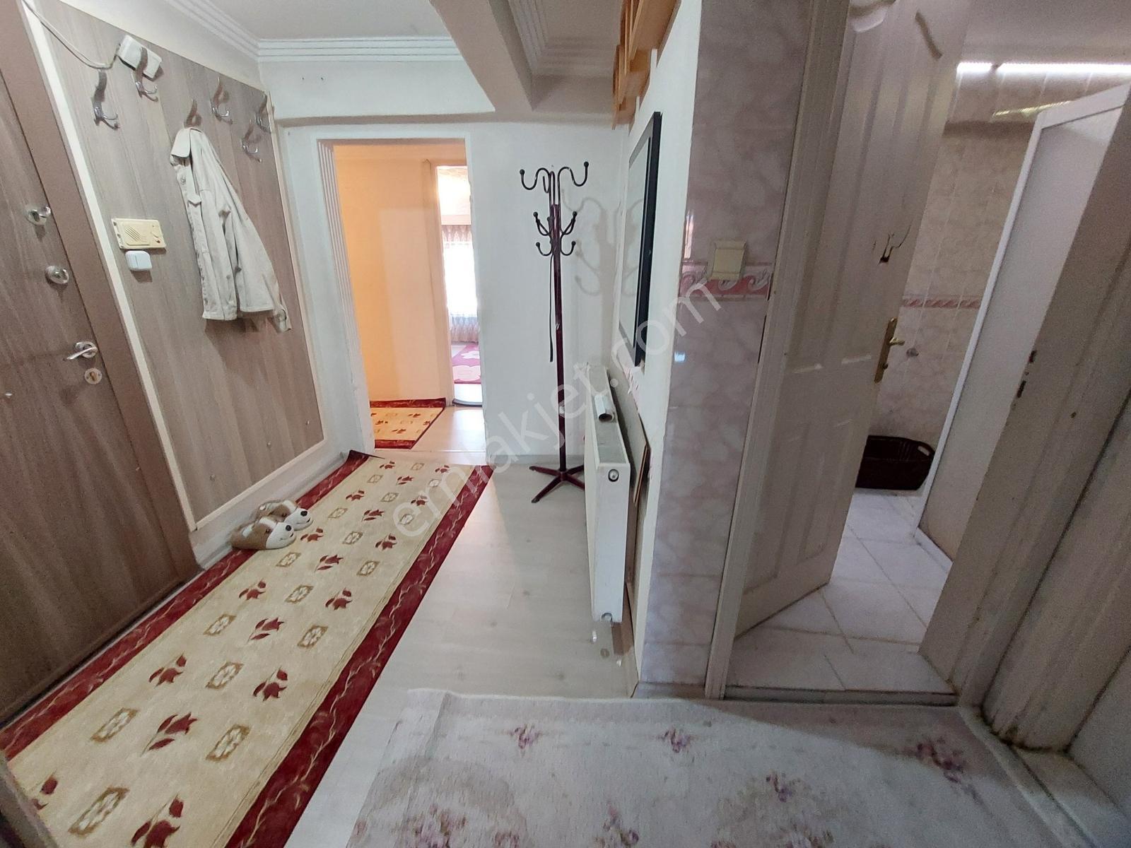 El/ya Kasaplar Çardaklı 4+1 Eşyalı Teraslı Geniş Kiralık Daire - Görsel 25