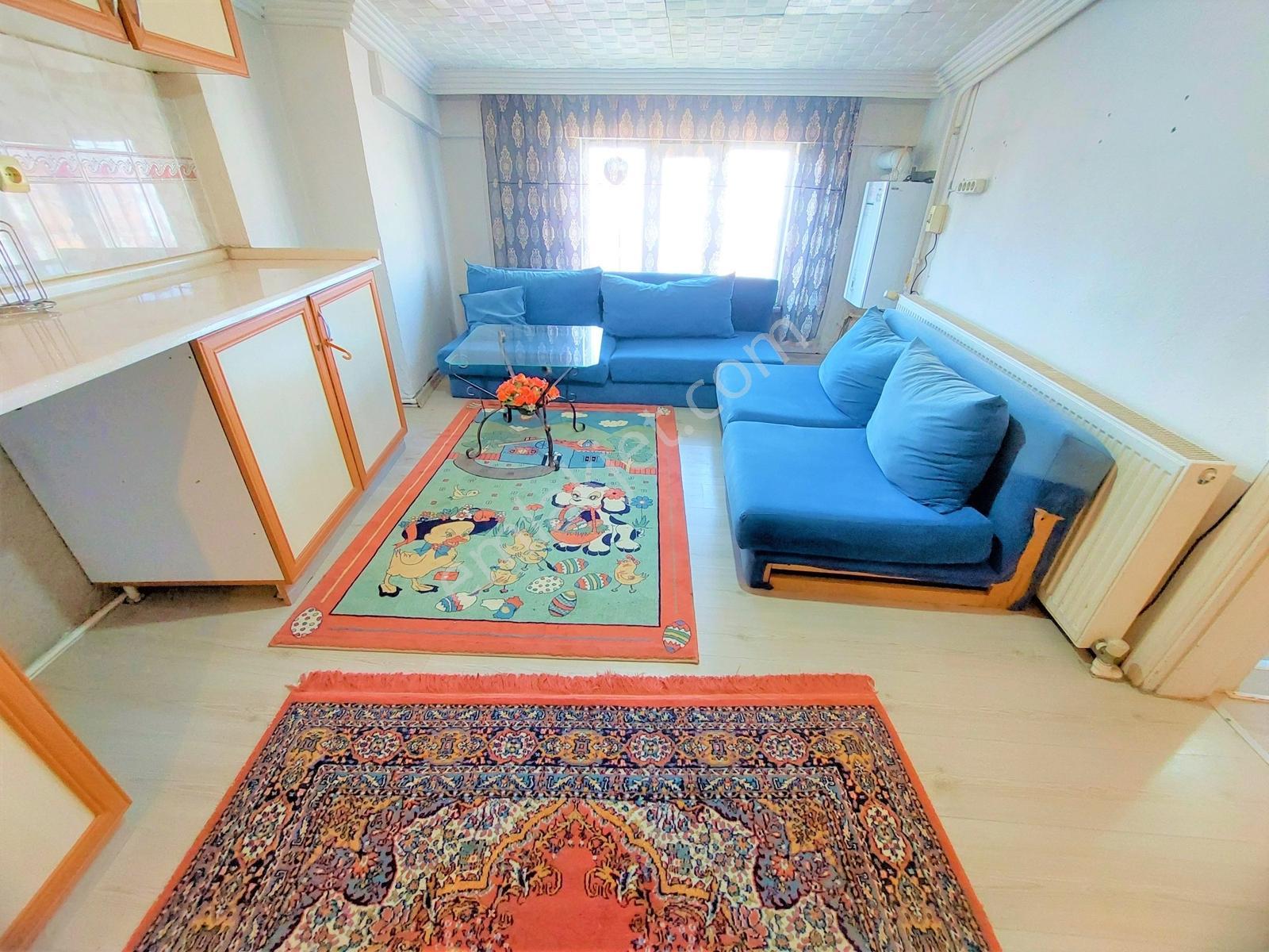 El/ya Kasaplar Çardaklı 4+1 Eşyalı Teraslı Geniş Kiralık Daire - Görsel 7