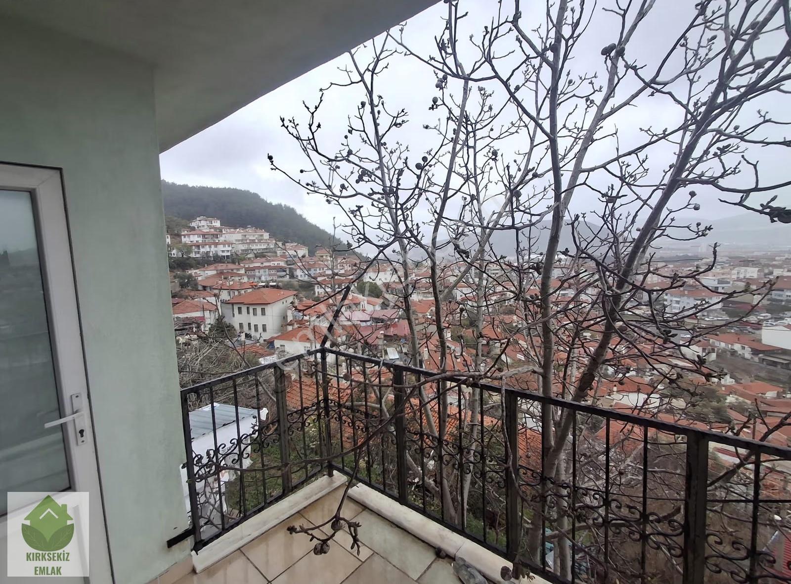 Muğla Merkez Karşıyakada Satılık 3 Katlı Bahçeli Müstakil Ev... - Görsel 10