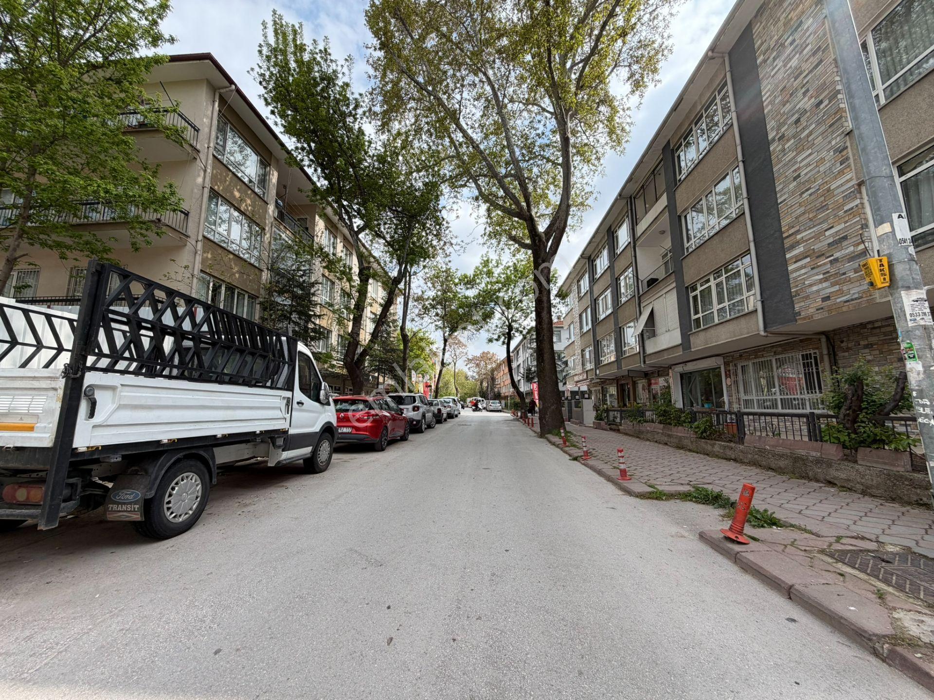 Çankaya Ballıbaba Sokakta Eşyalı Kiralık 3+1 - Görsel 30