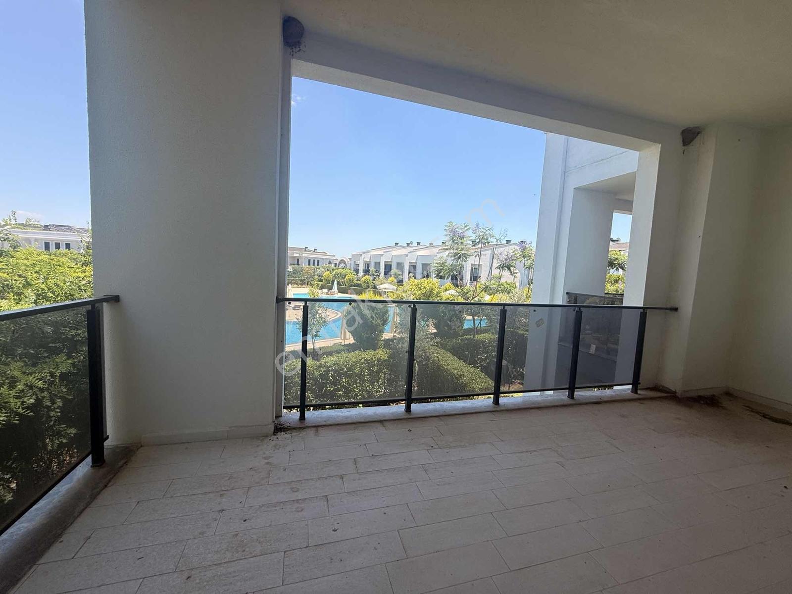 Château D'or Villalarında Satılık 4+1 Tripleks Villa - Görsel 26
