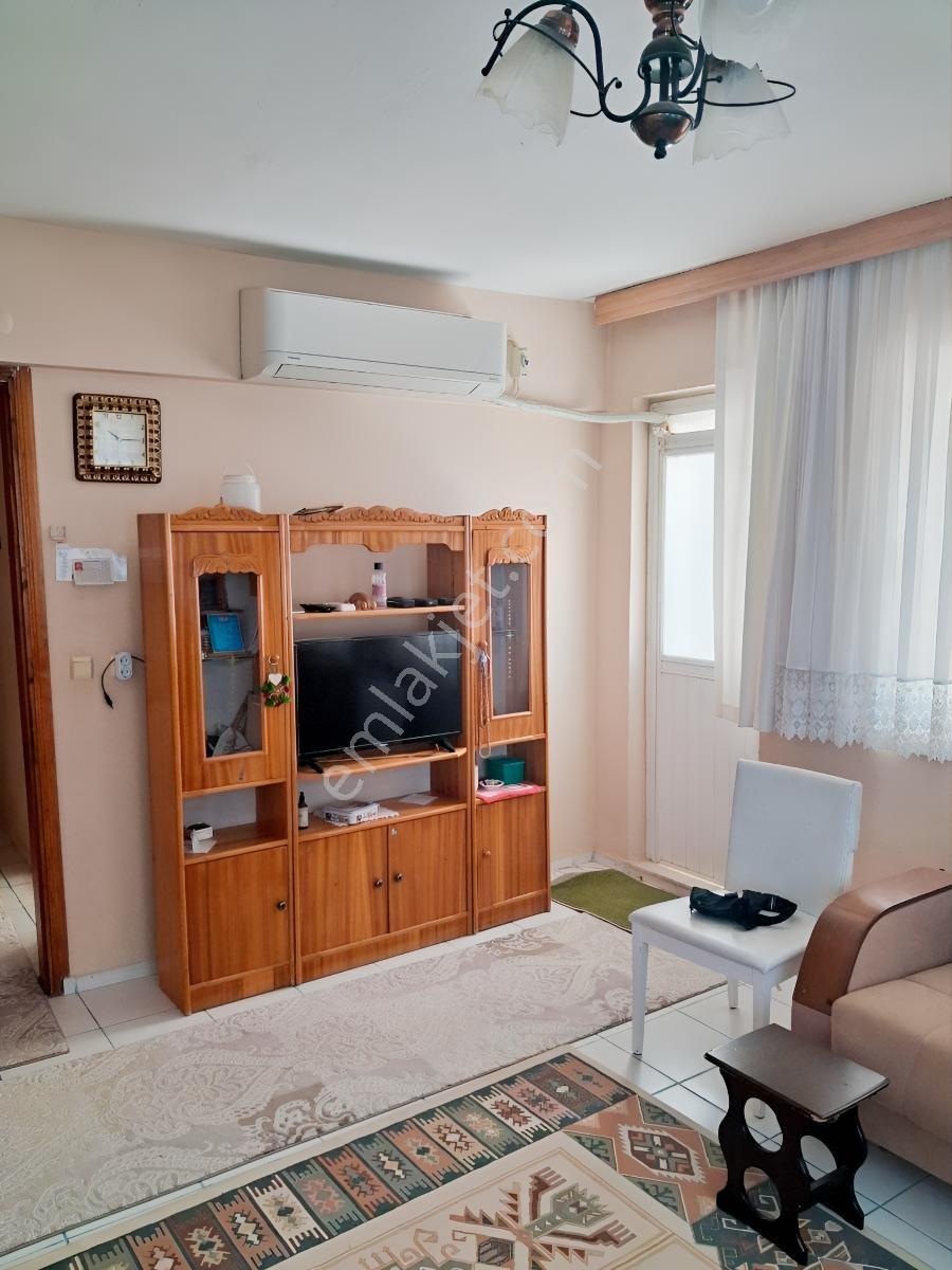 Komple Satılık Bina İşlek Köşe 170 M² Dükkanlı Merkezi Lokasyon - Görsel 21