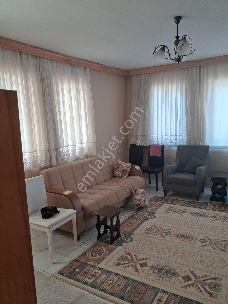 Komple Satılık Bina İşlek Köşe 170 M² Dükkanlı Merkezi Lokasyon - Görsel 14
