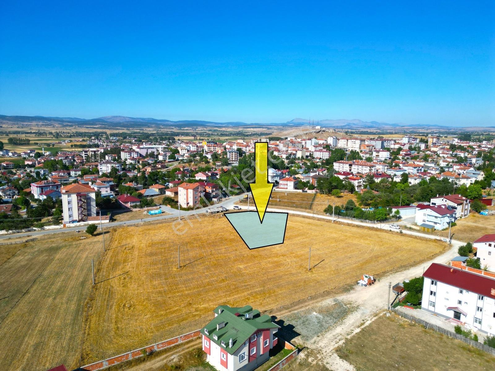 Garanti Emlak'tan İsmailbey'de, 475 M², 3 Kat İmarlı Fırsat Arsa