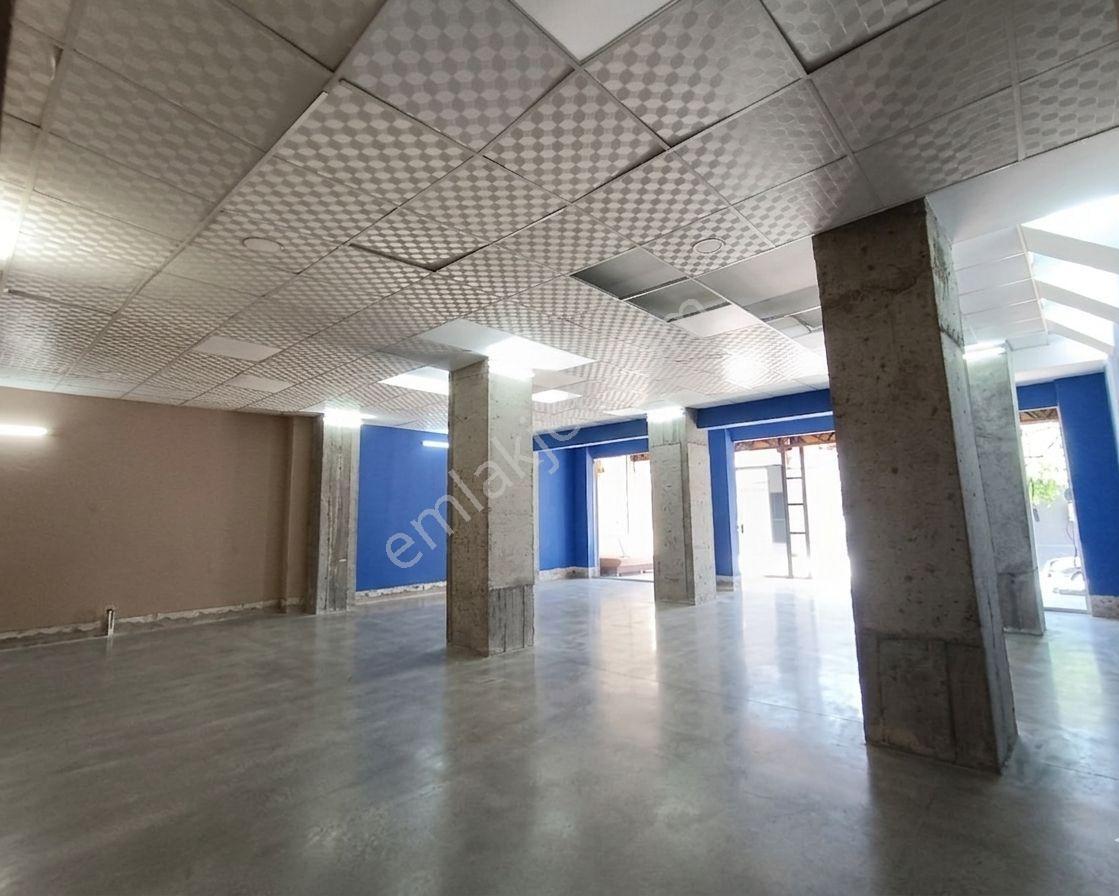 Rng'den Karslılarda 160 M2 Yol Üstü Kiralık Dükkan