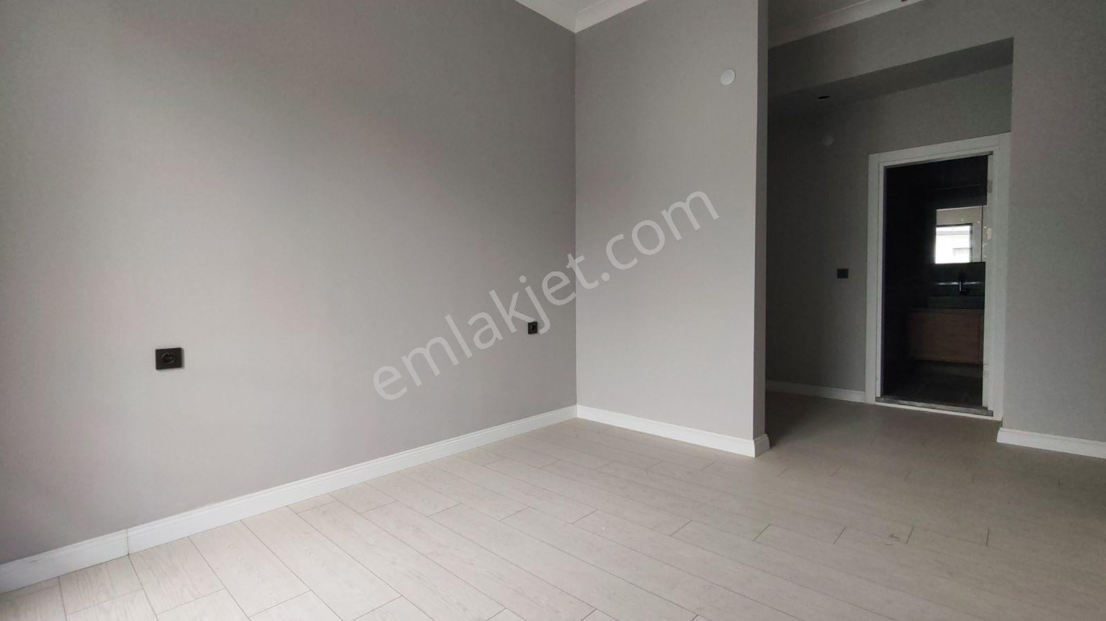 Tarcanlardan Başiskele Barbaros M Satılık 3+1 Çatı Dubleks Daire - Görsel 16