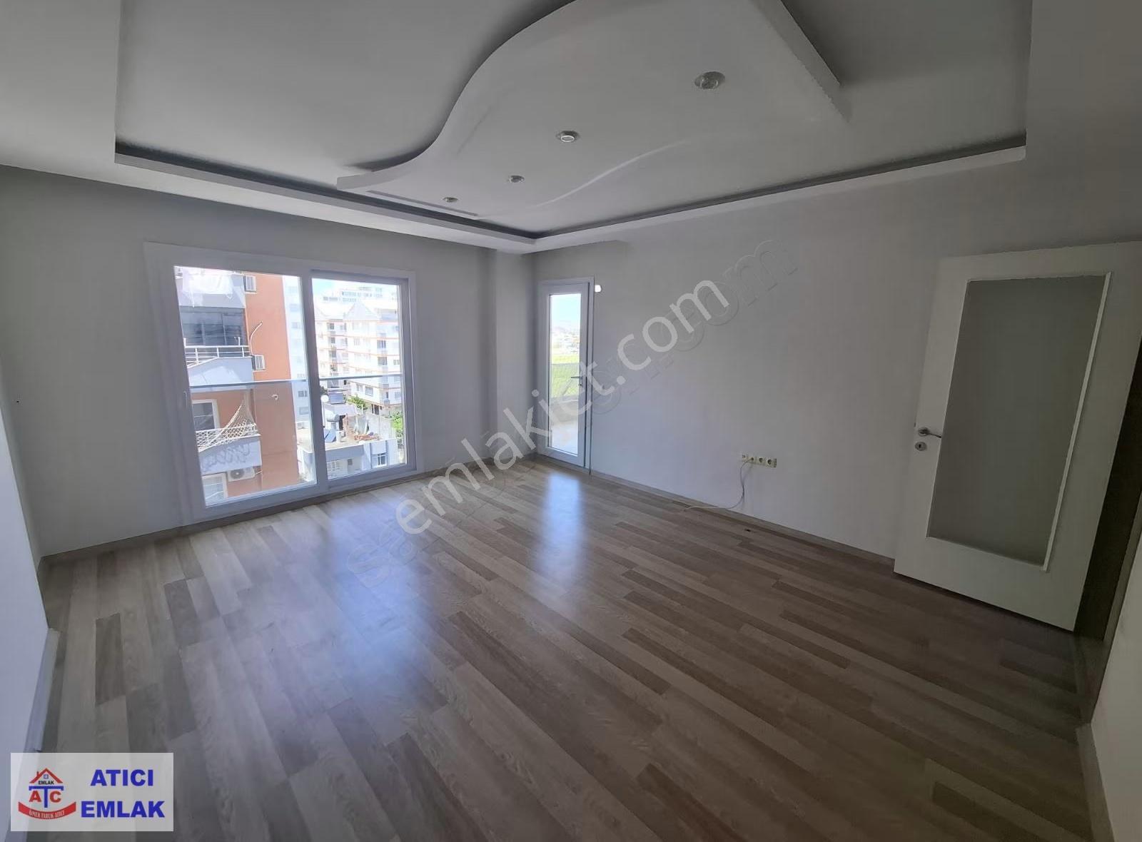 Atıcı'dan Belediye Yanında İskanlı Geniş Kombili 3+1 Kiralık - Görsel 6