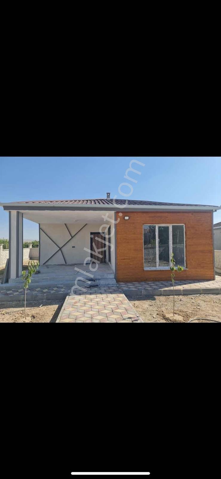 Emin Emlak Kemerhisar Temelden Satılık 2+1 Doğalgazlı Yazlık Ev - Görsel 6