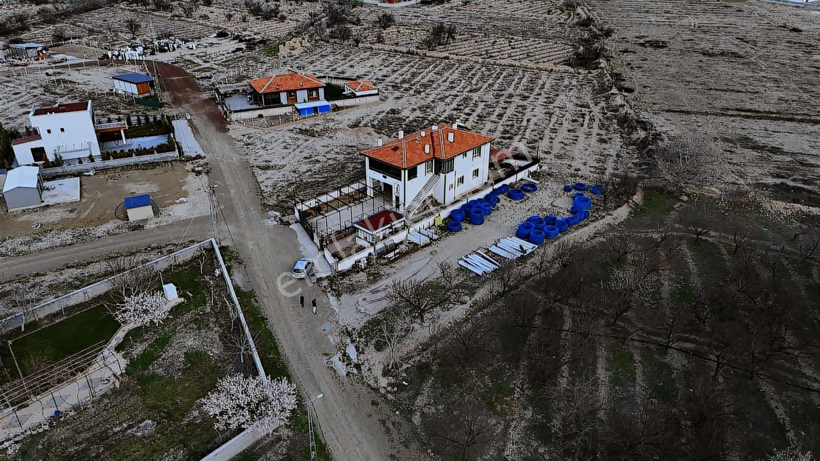 Emin Emlak Kemerhisar Han Mah Ana Yola Yakın 805m2 Satılık Arsa - Görsel 14