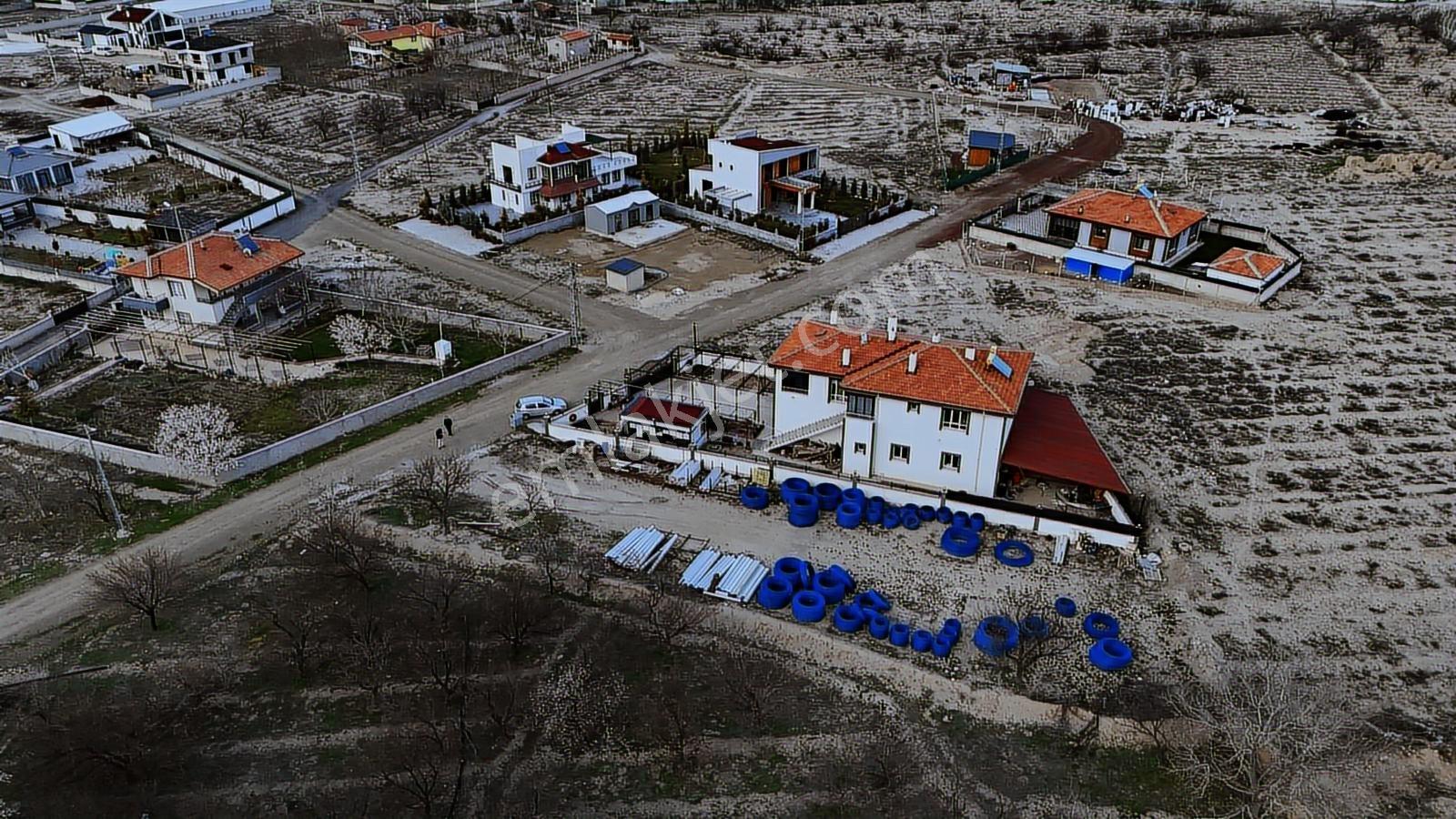 Emin Emlak Kemerhisar Han Mah Ana Yola Yakın 805m2 Satılık Arsa - Görsel 8