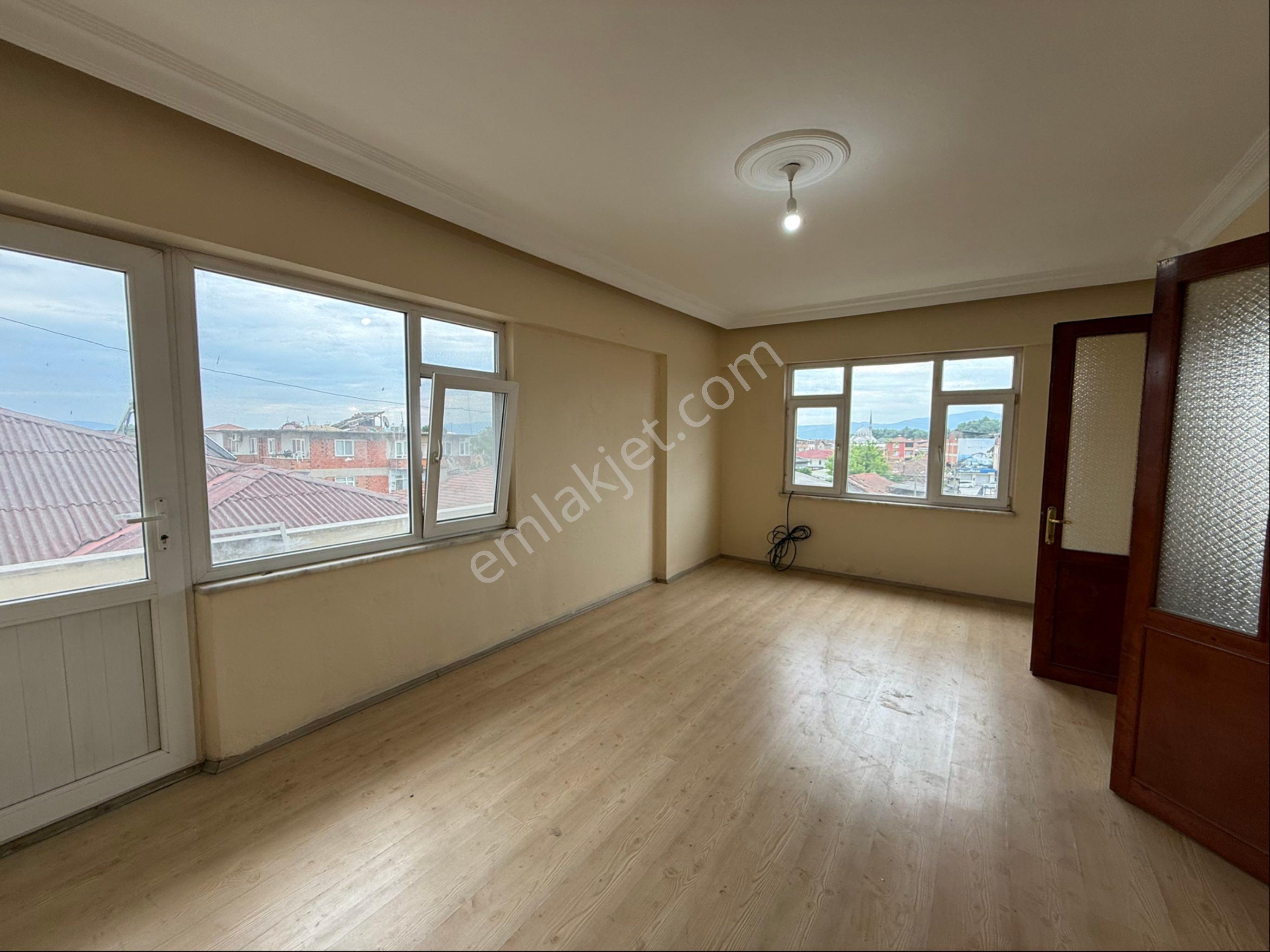 Remax Desıgn Kaymakamlık Yanı Kiralık 3+1 Daire - Görsel 4