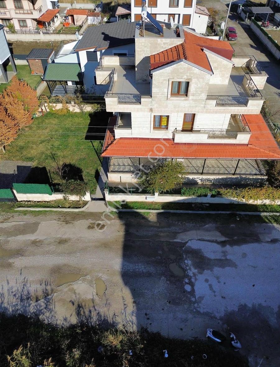 Cumhuriyet Mahallesinde 5+1| 240m2 Net | Ebeveyn Banyolu - Görsel 28