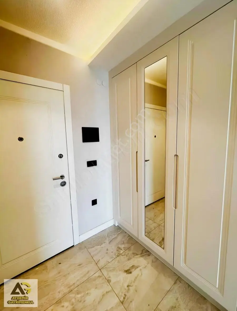 Downtown 'da Kiralık 2,5 +1 Elegant Eşyalı Daire - Görsel 2