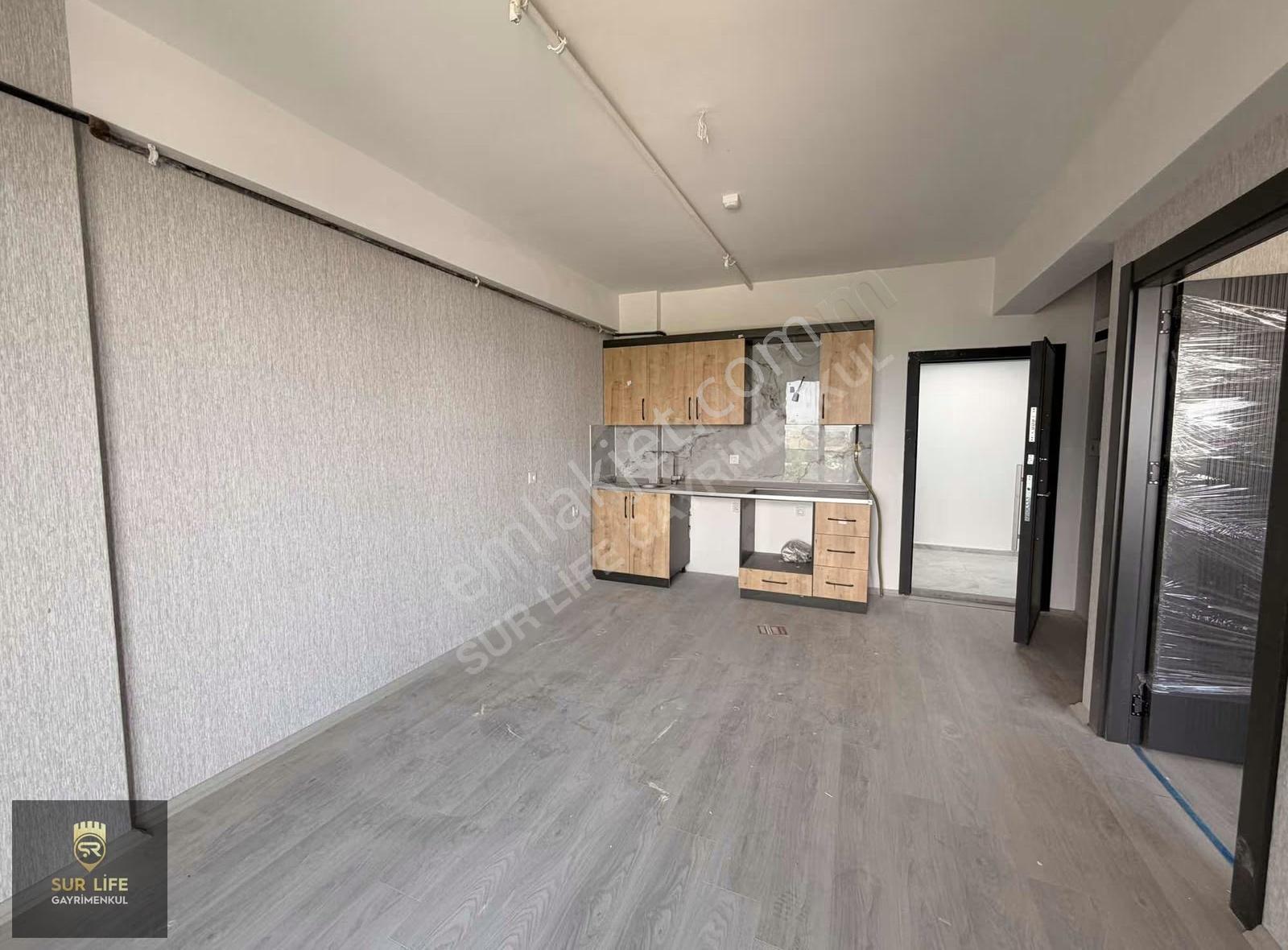 Öğretmen Evi Yanı Kayalar Yapıda 1+1 Kiralık Büro - Görsel 13