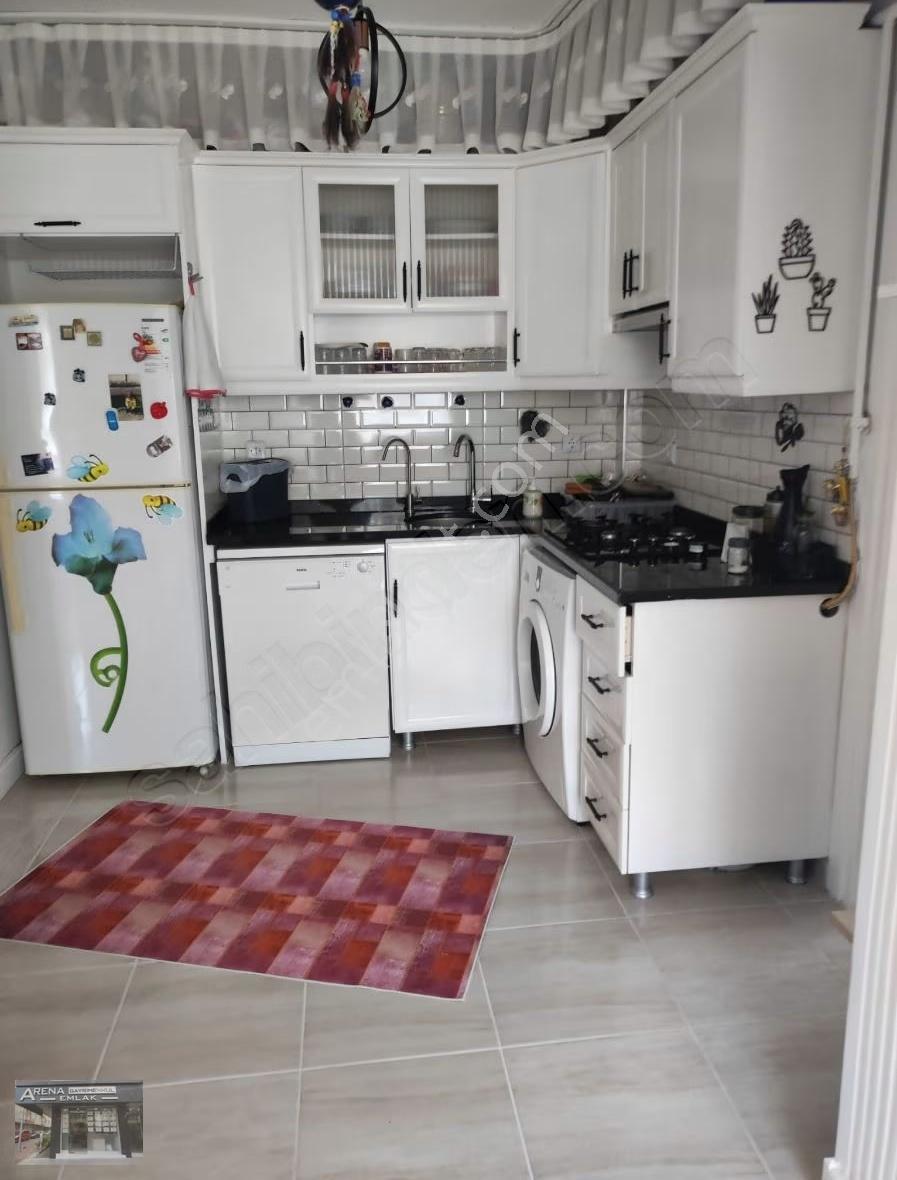 Karasu Yalı Mah. Filizkent Sitesinde Havuzlu Denize Sıfır 2+1 - Görsel 17
