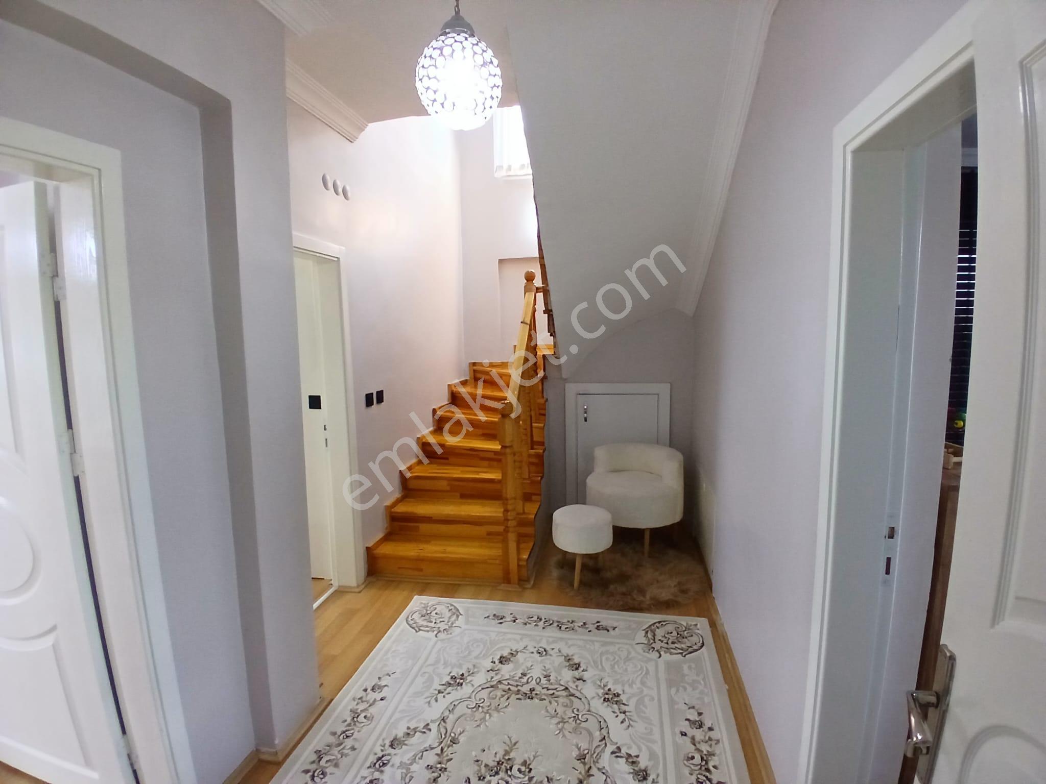 Akçay Emlak'tan Akşehir Yarenler Mahallesinde Özel Tasarım Satılık Dubleks 4+1 Daire - Görsel 32