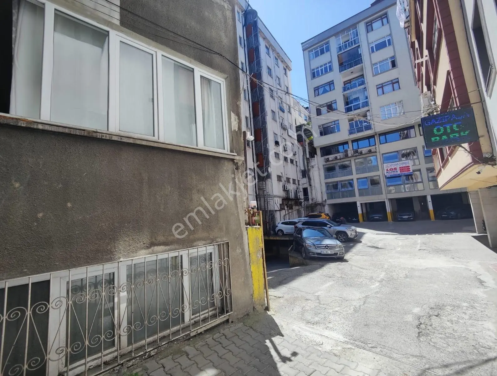 Redstone Şana Kemerkaya Meydana Çok Yakın Kiralık 2+1 Daire/ofis - Görsel 37