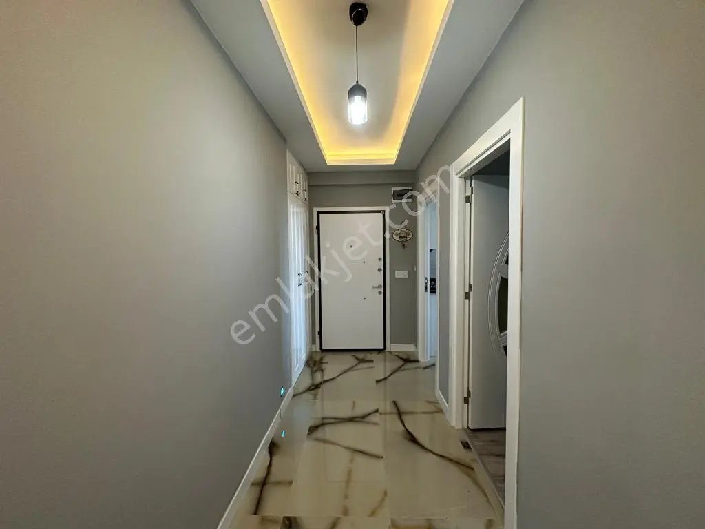 Coldwell Bankerden Tekerek Mah. Aden Sitesi Satılık 3+1 Daire - Görsel 3