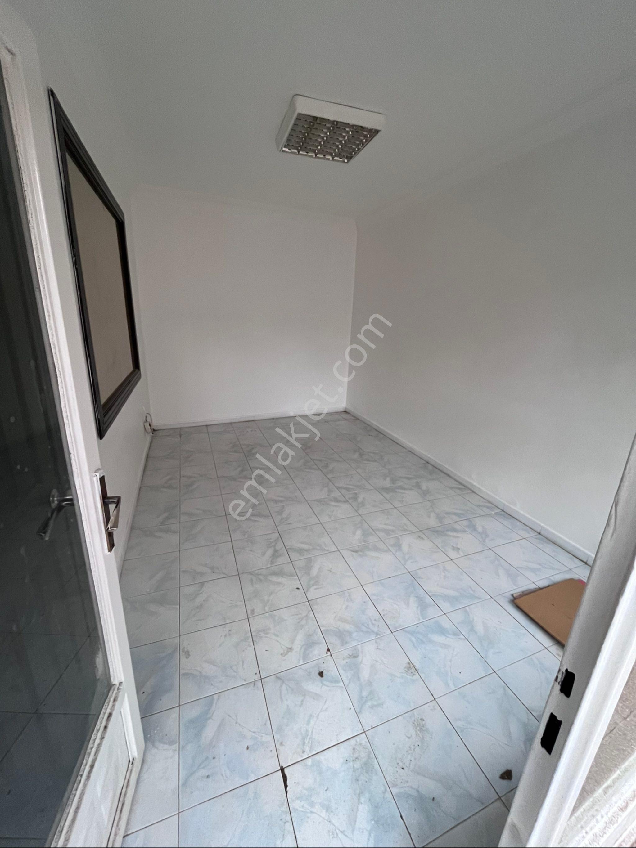 Oğuzeli Kaymakamlık Ve Tapu Müdürlüğü Karşısı Kiralık Dükkan - Görsel 3