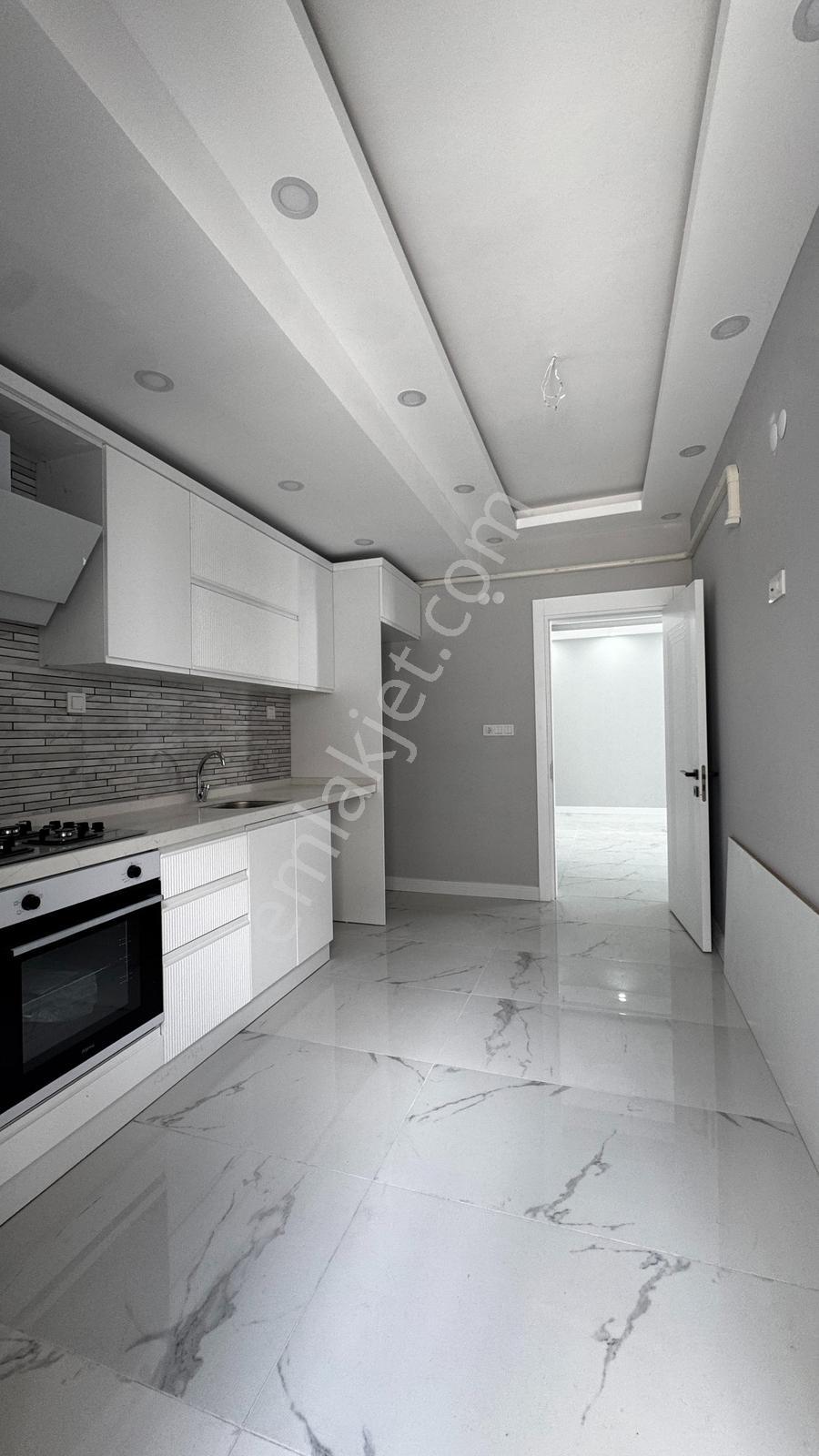 Kurtuluş Mahallesinde 2+1 Sıfır Kiralık Daire - Görsel 2