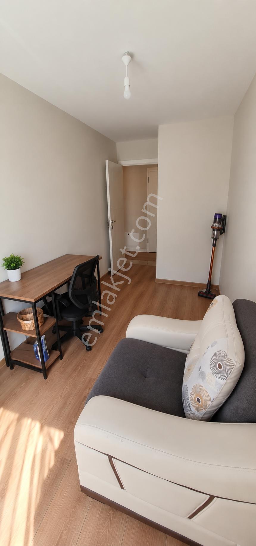 Alibeyköy'de Sitede 2+1 Satılık,t5 Tramway Ve (m7 Metro) 300 Mt - Görsel 12