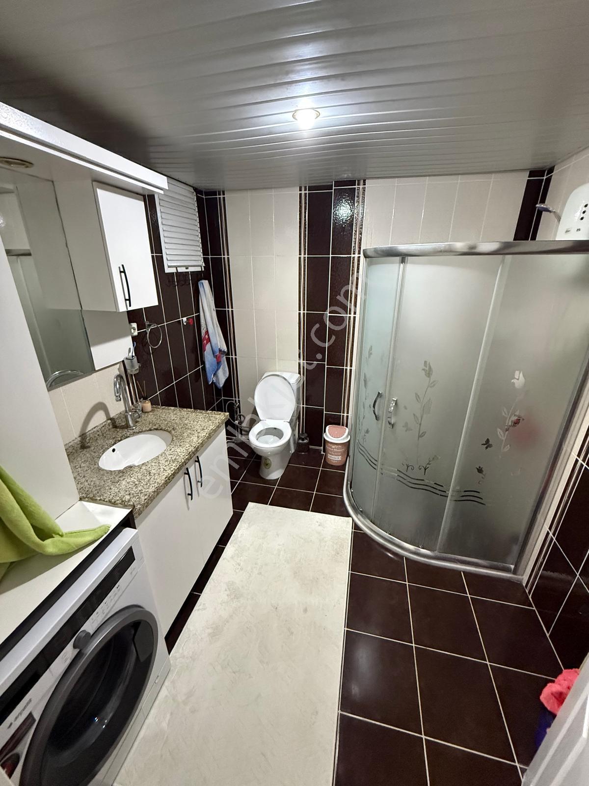 Mezitli Akdeniz'de Deniz Manzaralı Balkon Sefalı Kombili 3+1 Geniş Daire - Görsel 11