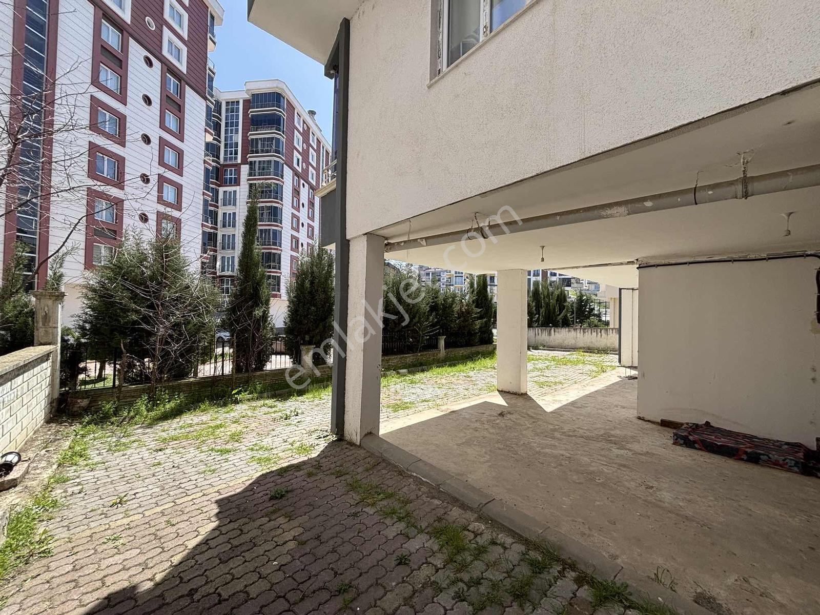 Remax Yasir | Atakum Körfez Tramvaya 250m Eşyalı Kiralık 1+1 - Görsel 20
