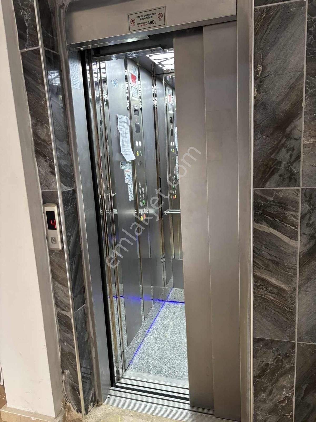 Remax Yasir | Atakum Körfez Tramvaya 250m Eşyalı Kiralık 1+1 - Görsel 9