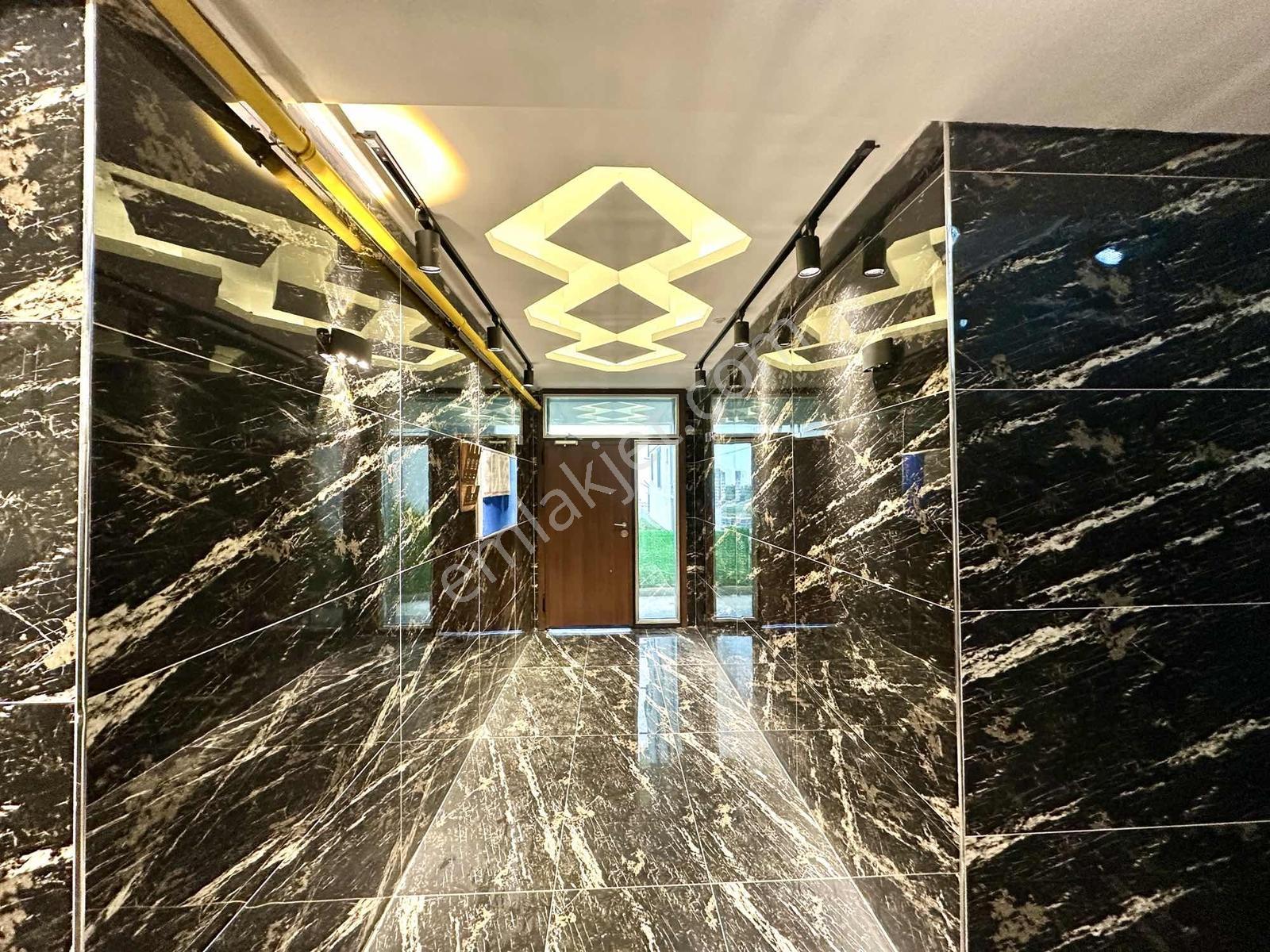 Cıhan Çaylan'dan Sıfır Eşyalı Kiralık 1+1 - Görsel 28