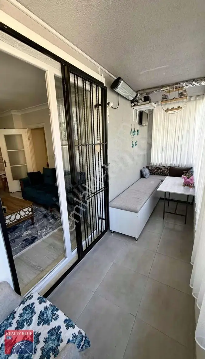 Metroya Ve Feriha Öz'e 500m 2+1 Net 75m2 İskanlı Dubleks - Görsel 2
