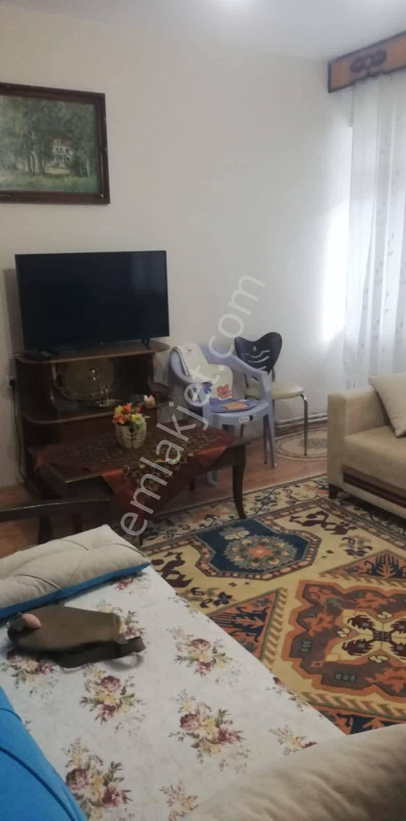 Akçay Emlak'tan Akşehir Yıldırım İlkokulu Yanında 1. Kat Doğalgazlı Satılık 3+1 Daire - Görsel 12