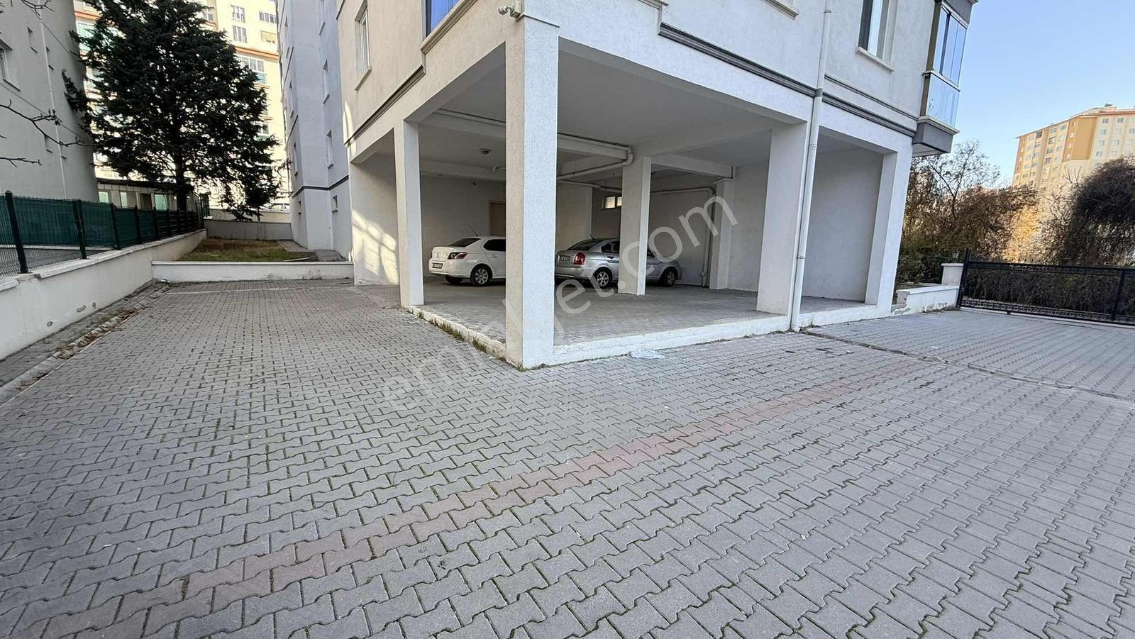 Mercanlardan Yeşilevler'de 4+1 Satılık Daire - Görsel 3