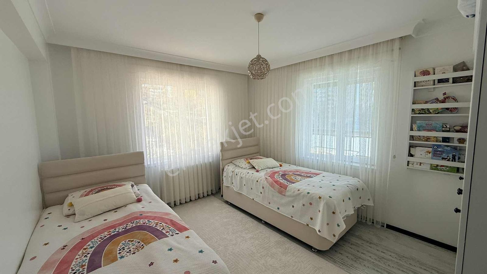 Mercanlardan Yeşilevler'de 4+1 Satılık Daire - Görsel 7