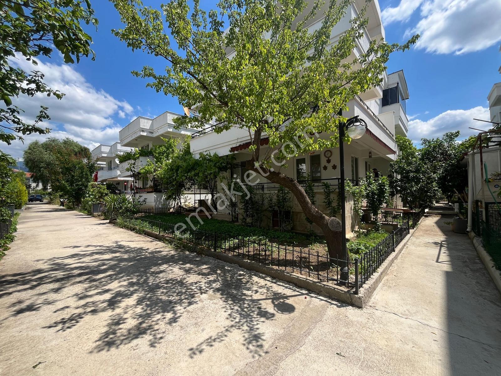 Gürsoy'dan Gürede Doğalgazlı Full Eşyalı Devamlı Kiralık Villa - Görsel 12