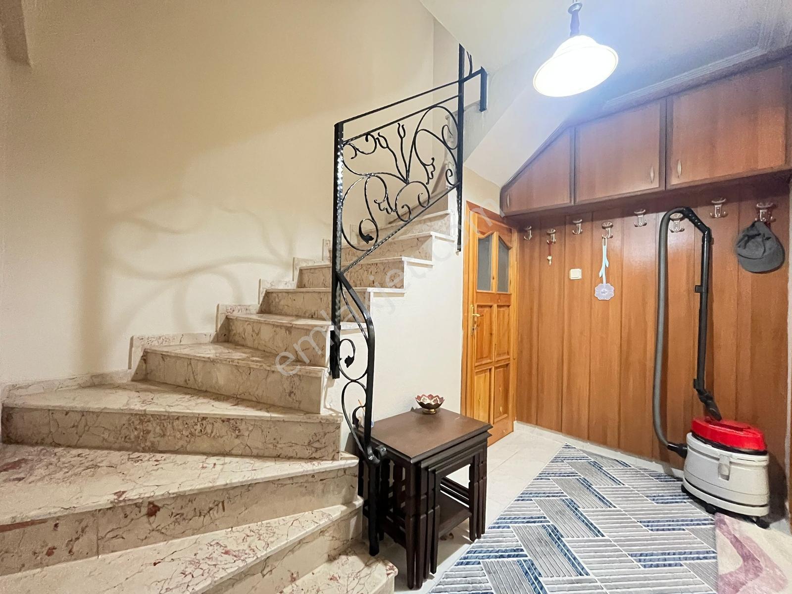 Gürsoy'dan Gürede Doğalgazlı Full Eşyalı Devamlı Kiralık Villa - Görsel 28