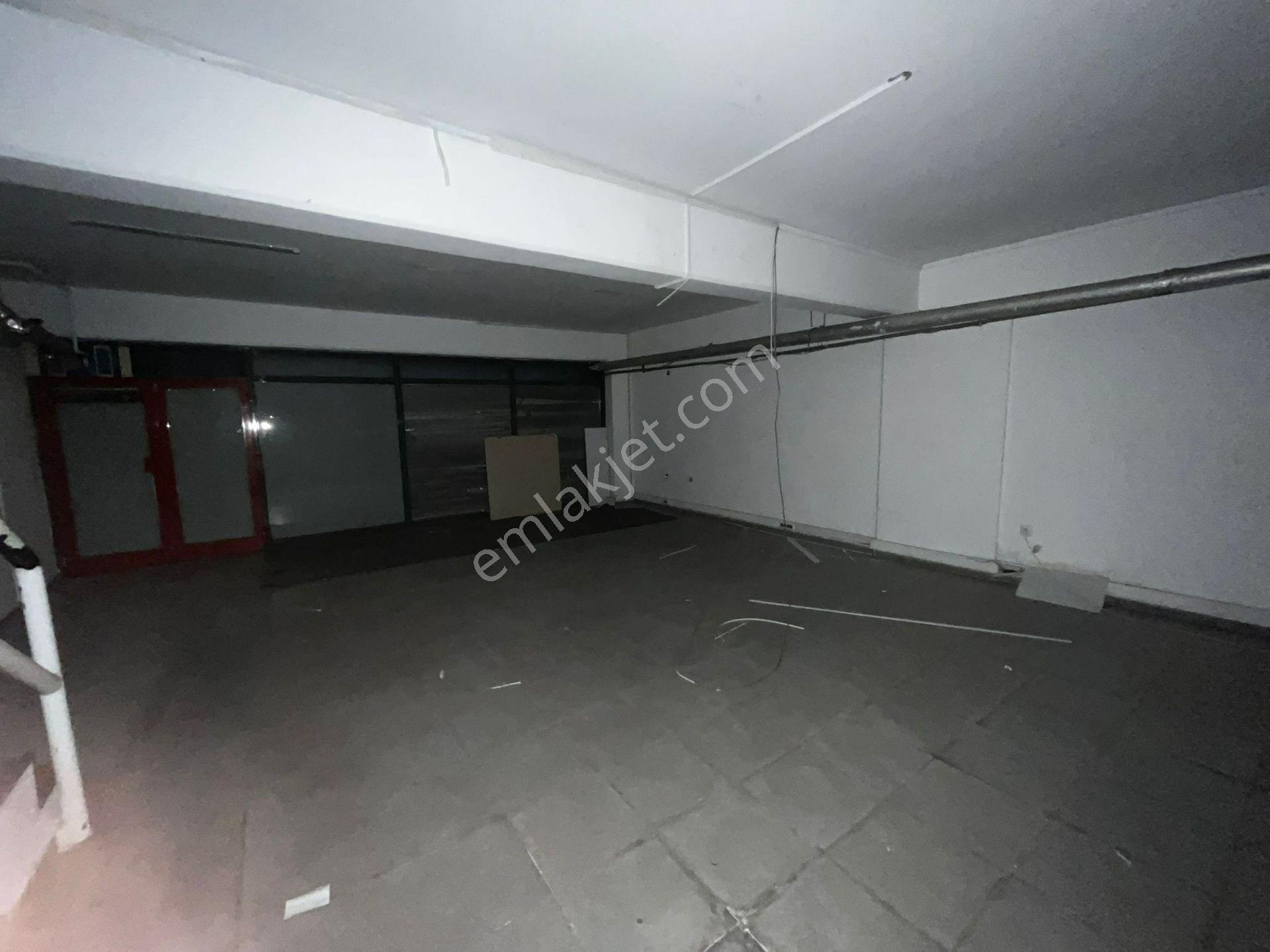 Muhteşem Konumda Yapılı Cephesi Açılmış 180 M2 Kiralık İş Yeri - Görsel 7