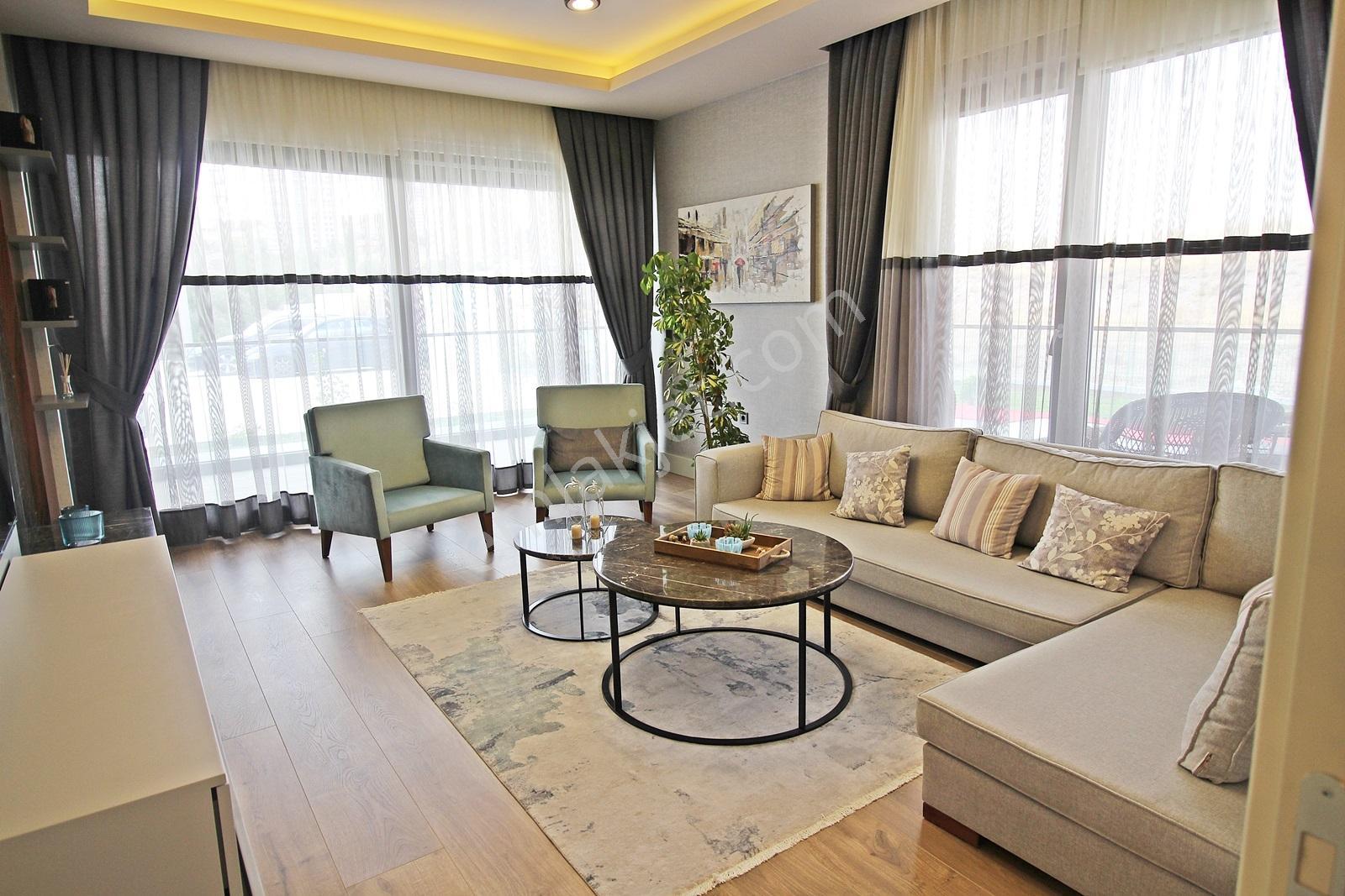 Ödüllü Projede Göl Manzaralı 4+1 19. Katta Kiralık Daire.. - Görsel 3
