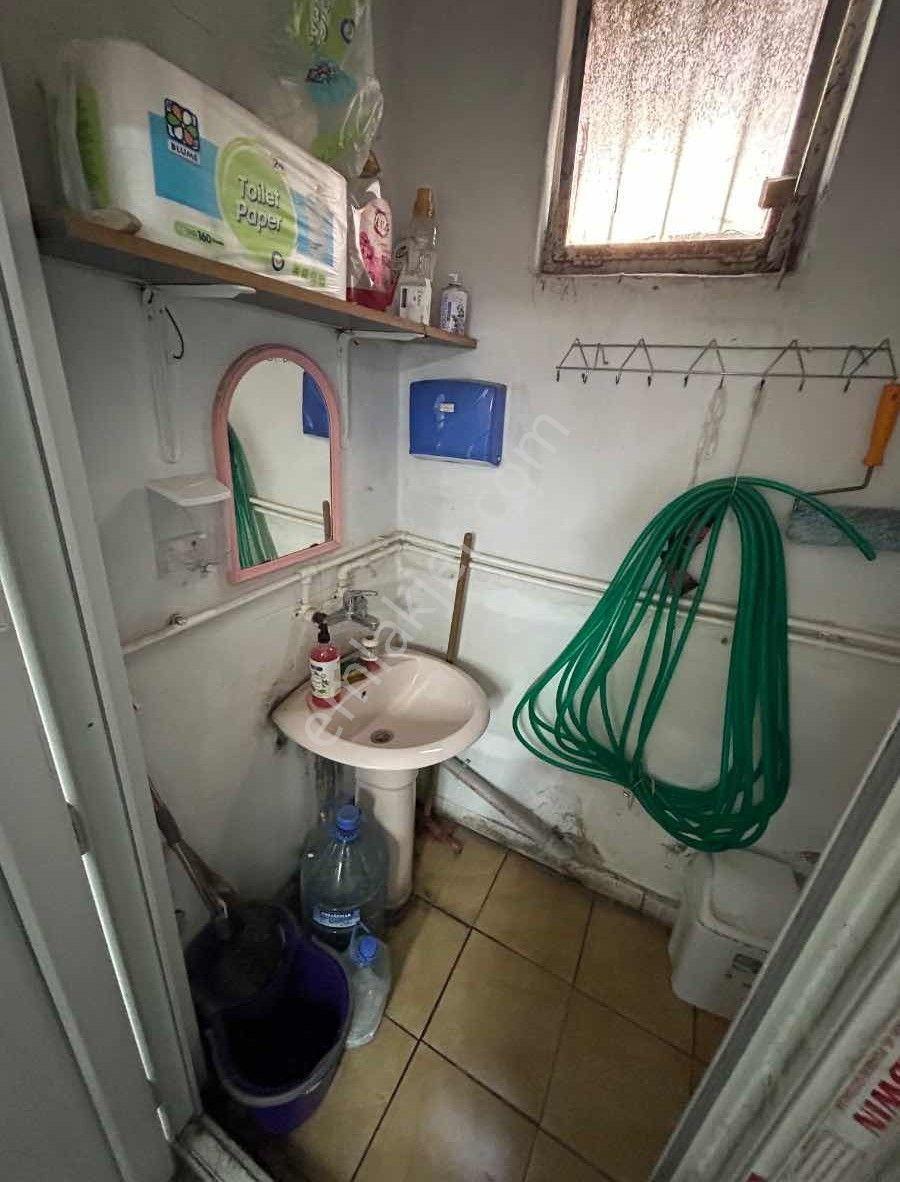 Sultangazi Sultançiftliği Mh'sinde 110m2 Satılık Dükkan/atölye - Görsel 2