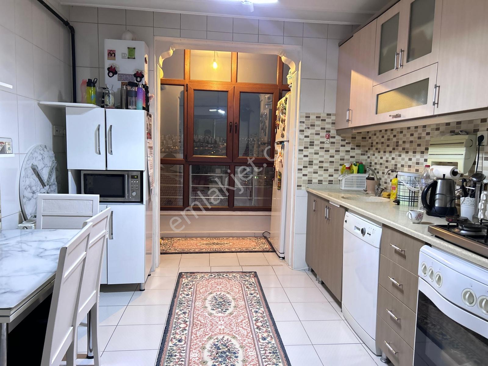 Lider Emlak'tan Manzaralı 140 M2 3+1 Satılık Daire - Görsel 9