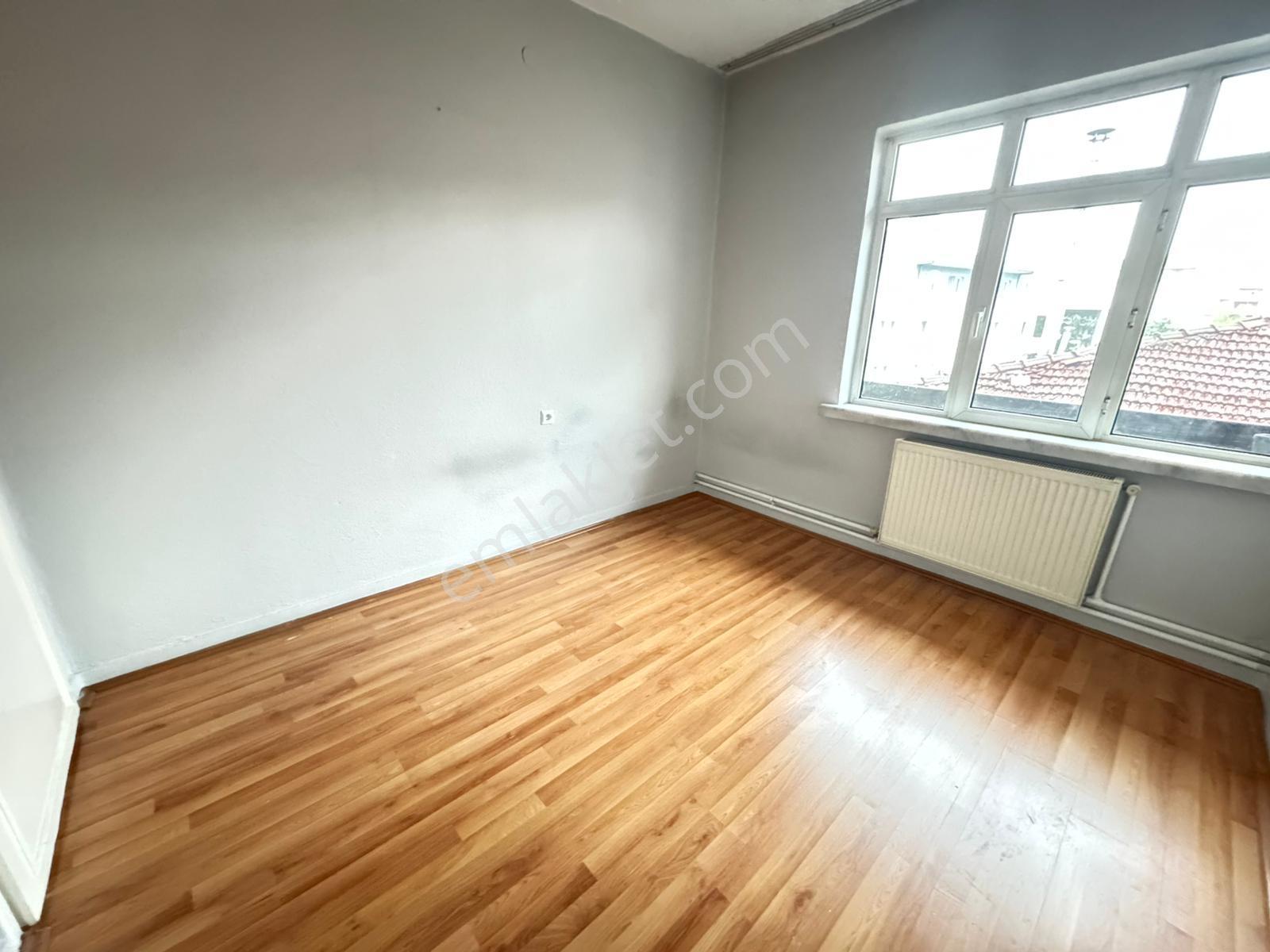 Lider Emlak'tan Malazgirt Caddesi Üzerinde 3+1 Kiralık Daire - Görsel 21