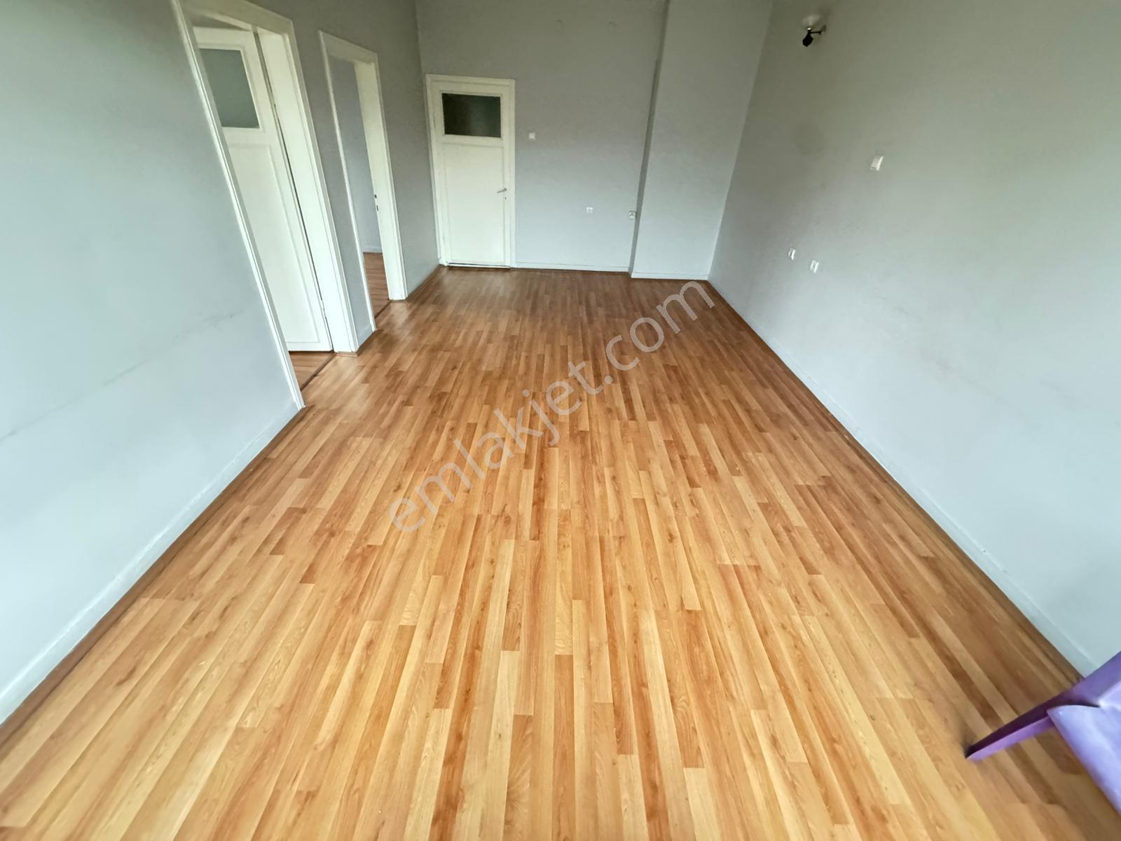 Lider Emlak'tan Malazgirt Caddesi Üzerinde 3+1 Kiralık Daire - Görsel 32