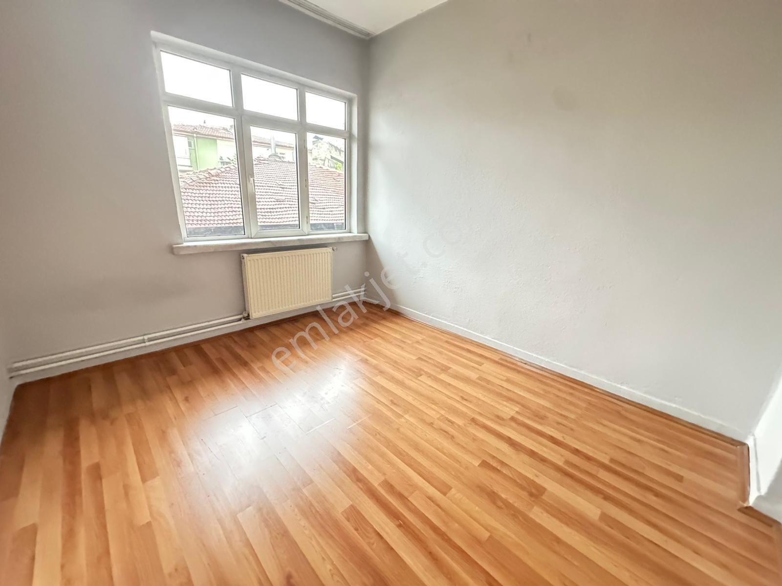 Lider Emlak'tan Malazgirt Caddesi Üzerinde 3+1 Kiralık Daire - Görsel 18