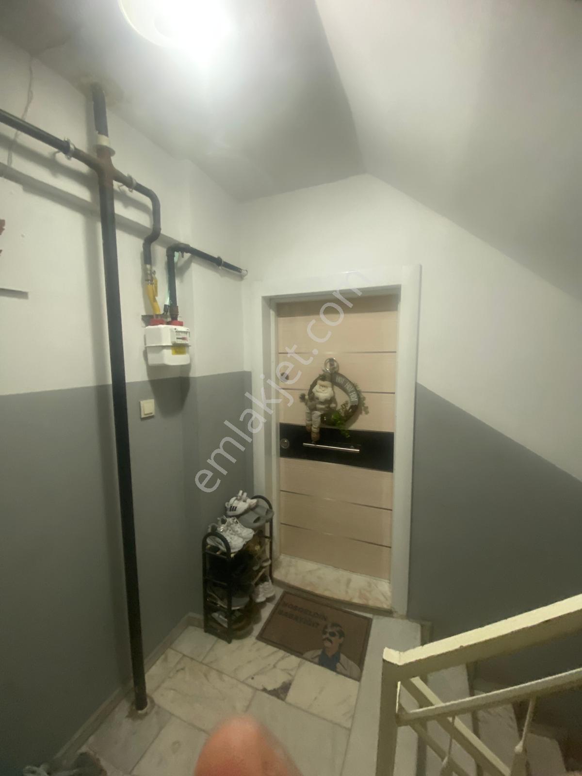 Demetten Geniş 2+1 Önü Açık Balkon Doğalgaz Arakat Satılık Daire - Görsel 3