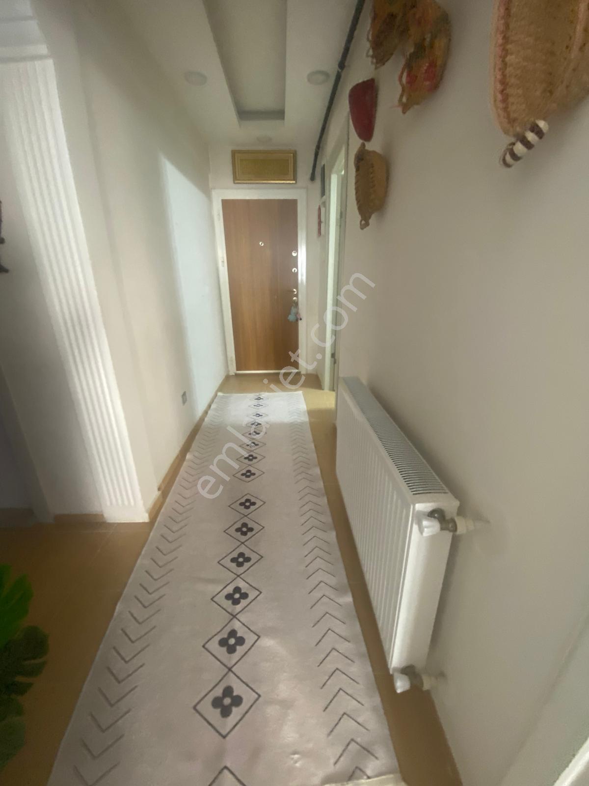 Demetten Geniş 2+1 Önü Açık Balkon Doğalgaz Arakat Satılık Daire - Görsel 2