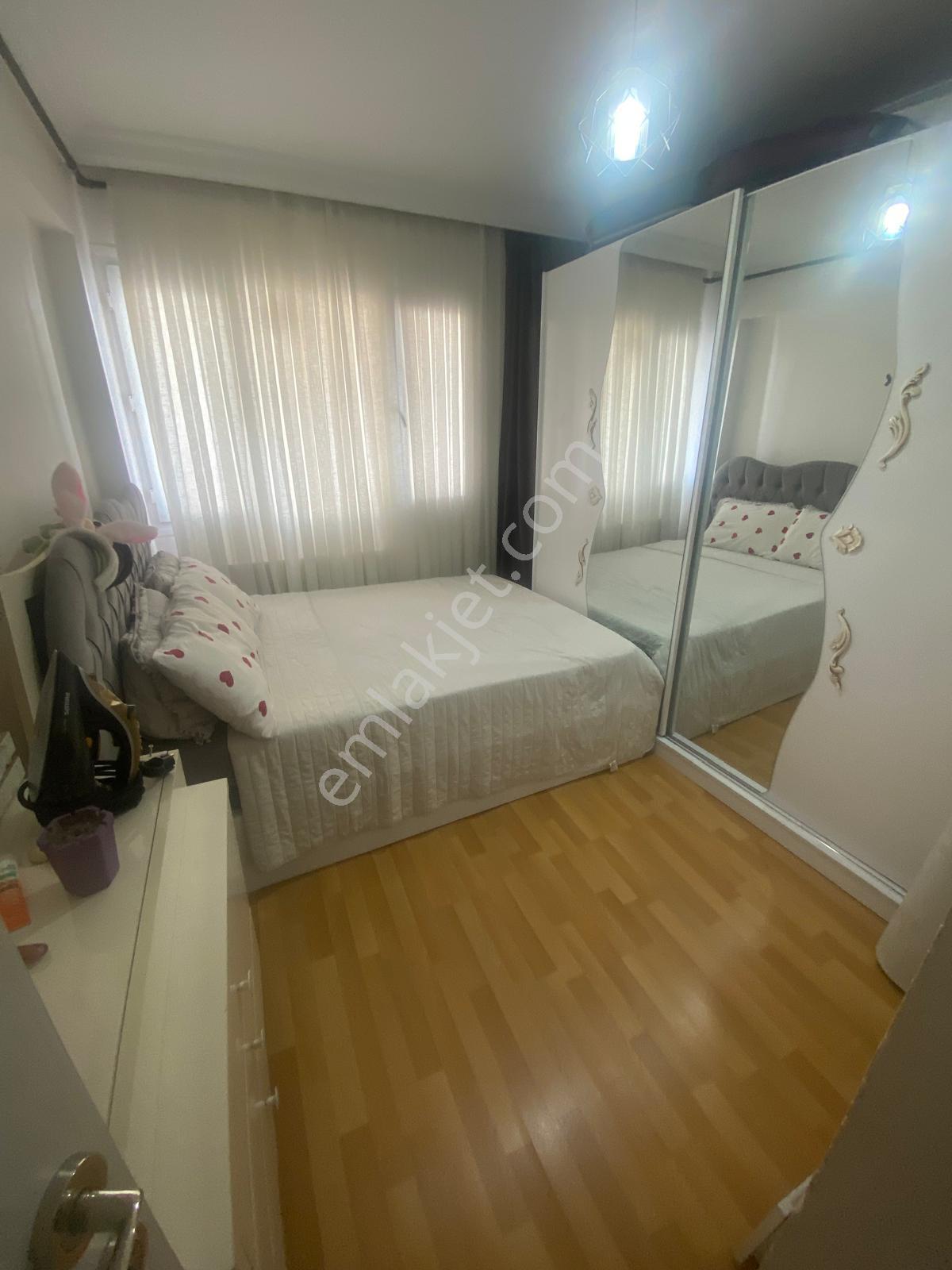 Demetten Geniş 2+1 Önü Açık Balkon Doğalgaz Arakat Satılık Daire - Görsel 9