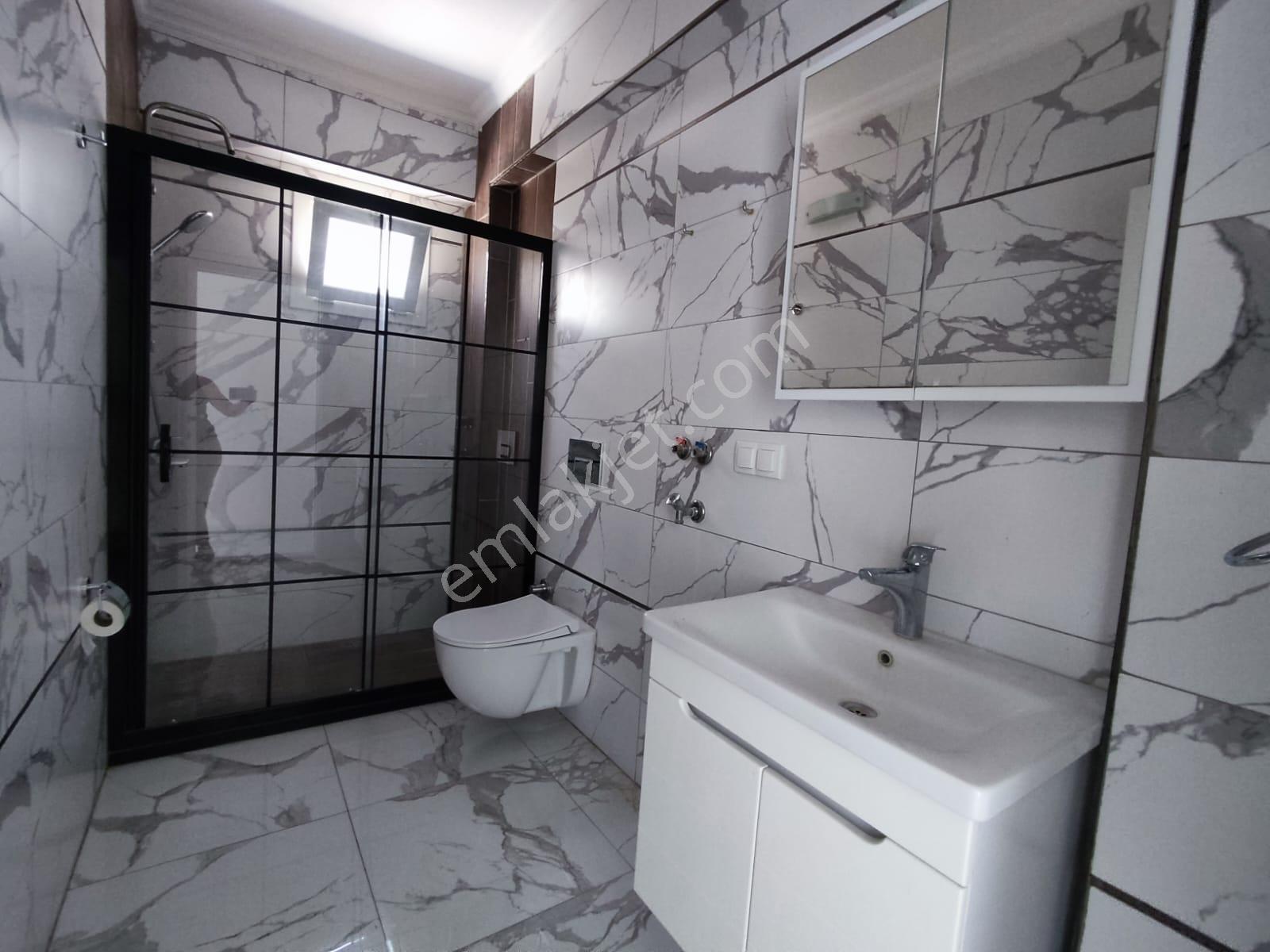 Akbük Horizon Life Sitesinde 2+1 Bahçekat Sürekli Kiralık Daire - Görsel 11