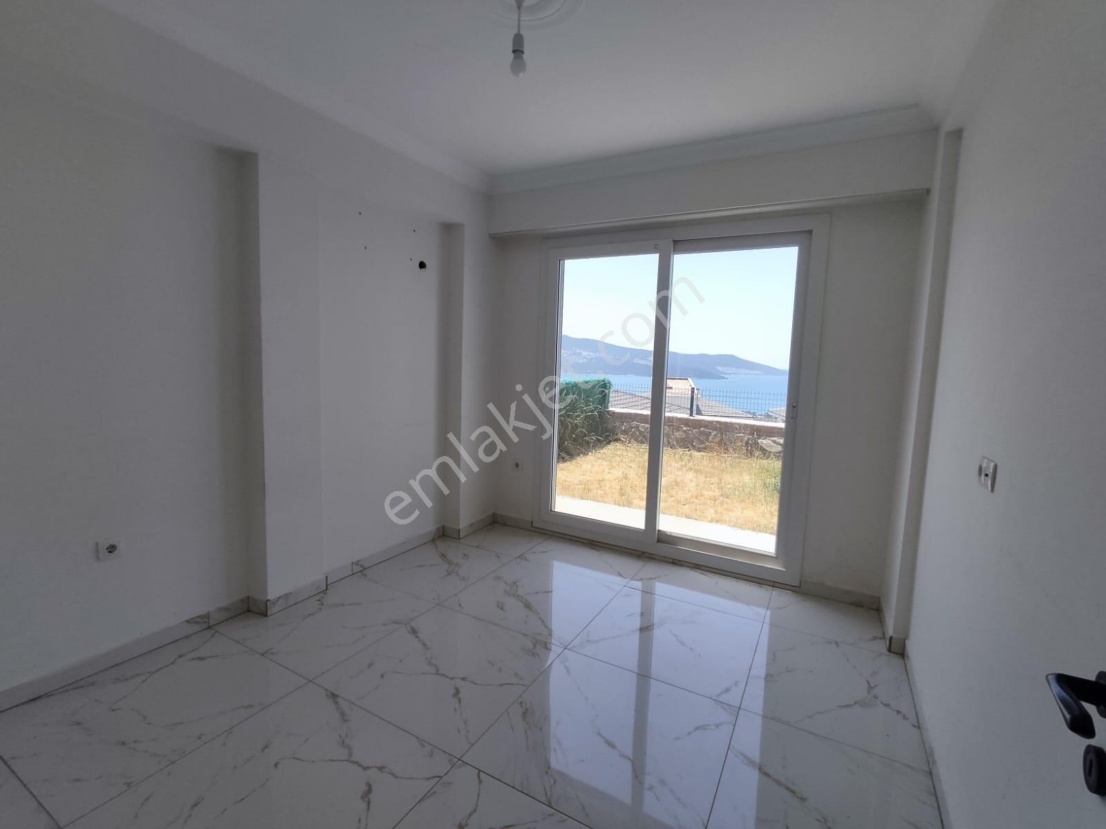 Akbük Horizon Life Sitesinde 2+1 Bahçekat Sürekli Kiralık Daire - Görsel 18